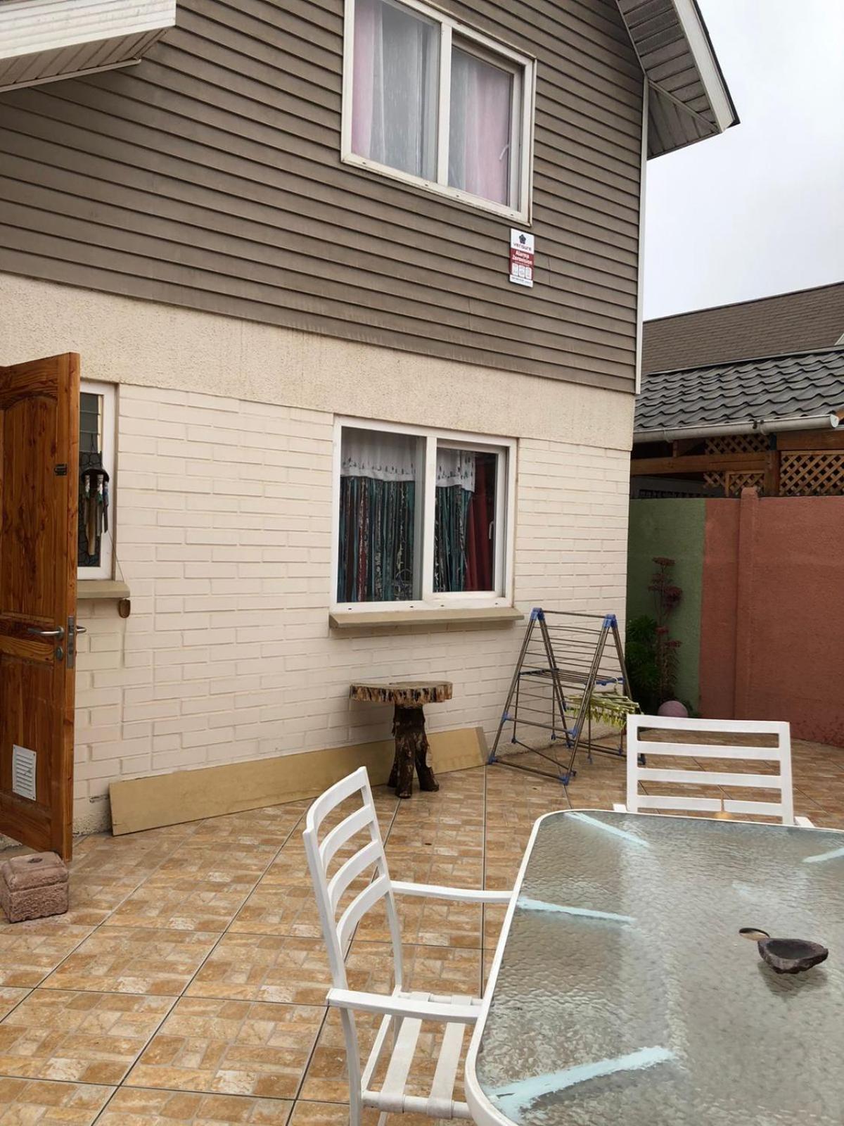 Comoda y amplia casa en sector residencial