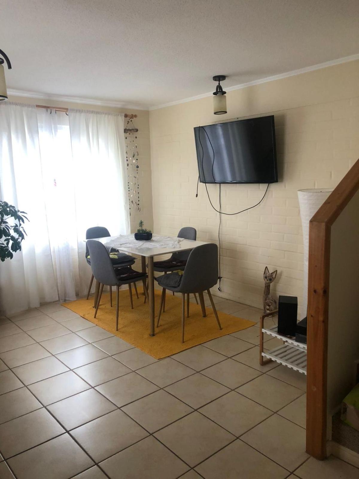 Comoda y amplia casa en sector residencial