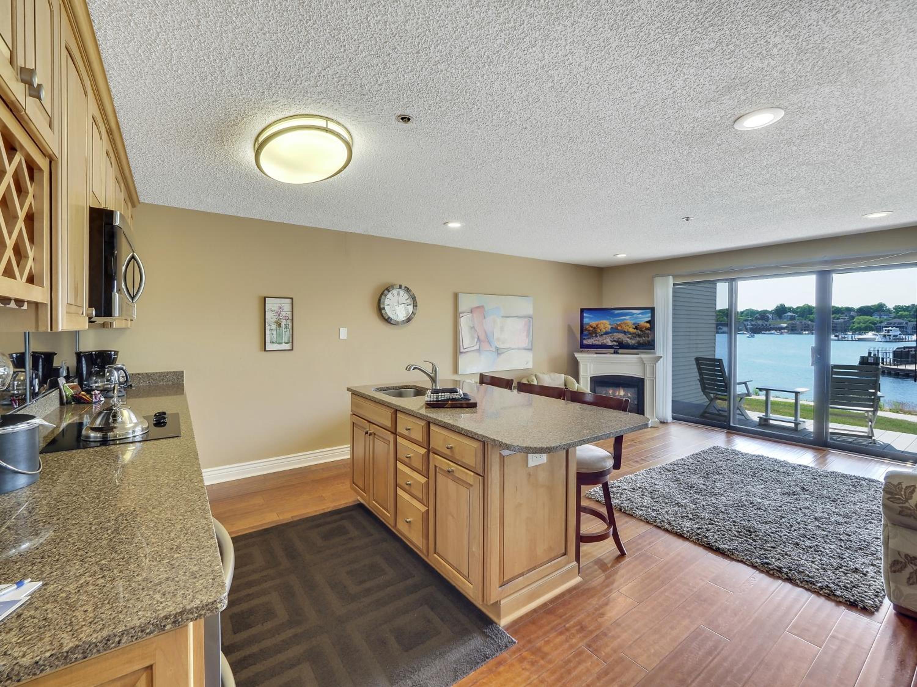 116 Edgewater Inn view 2