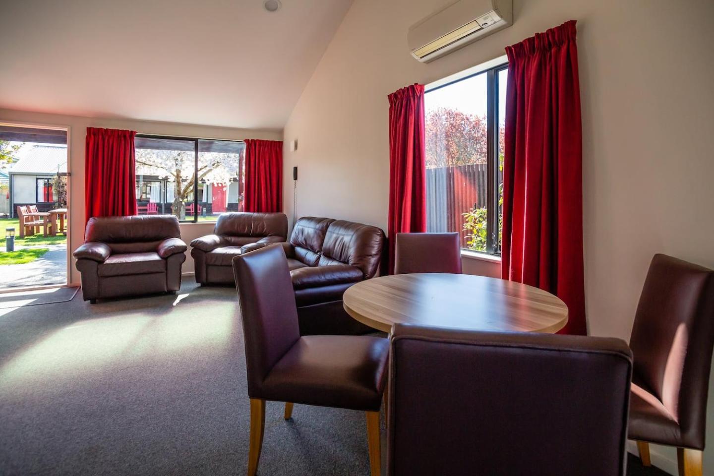 Christchurch Park Motel
