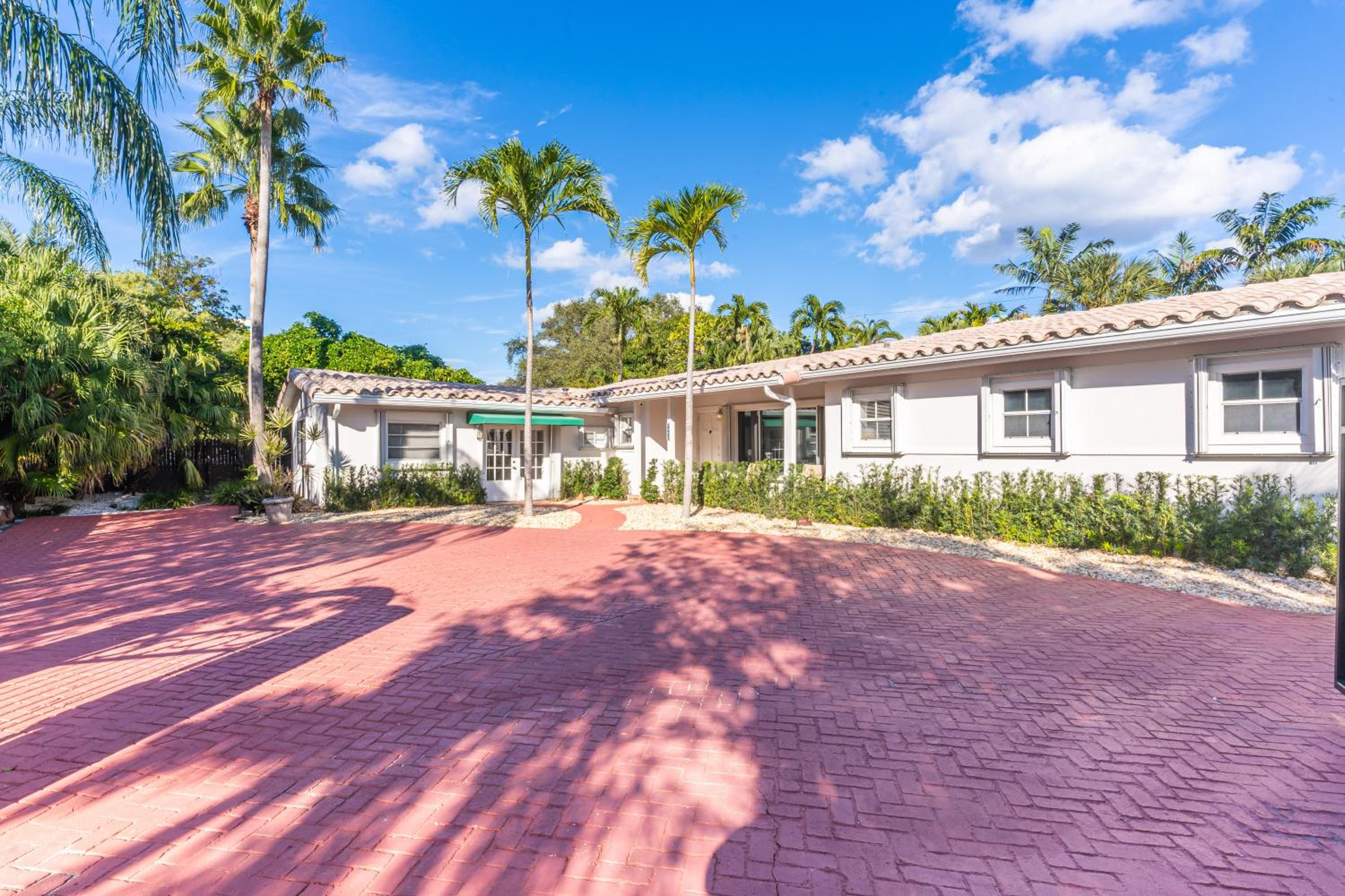NEWLY RENOVATED POOL, HOT TUB, & EPIC BACKYARD view 4