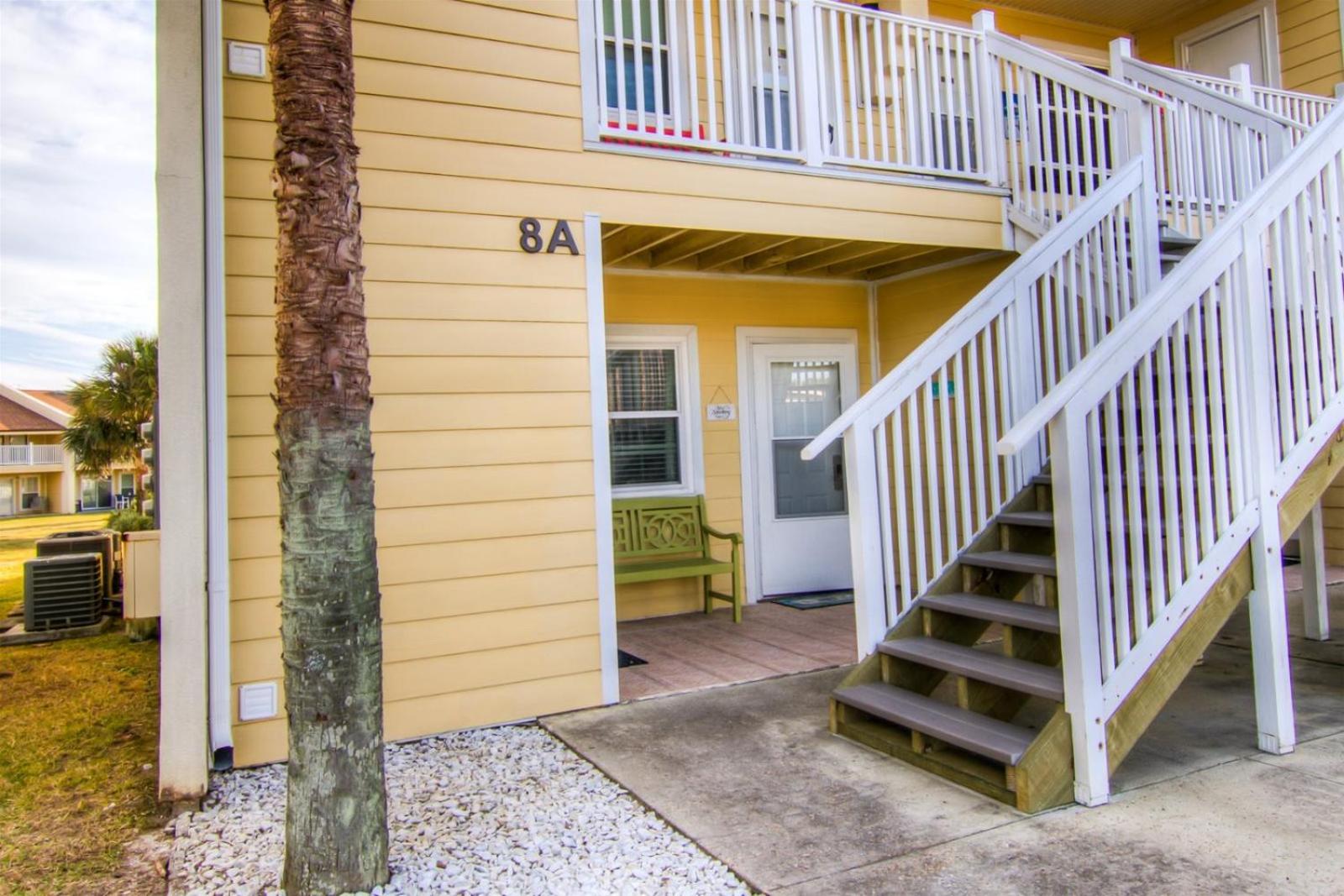 Hotel Settle on the Sand - Image 1