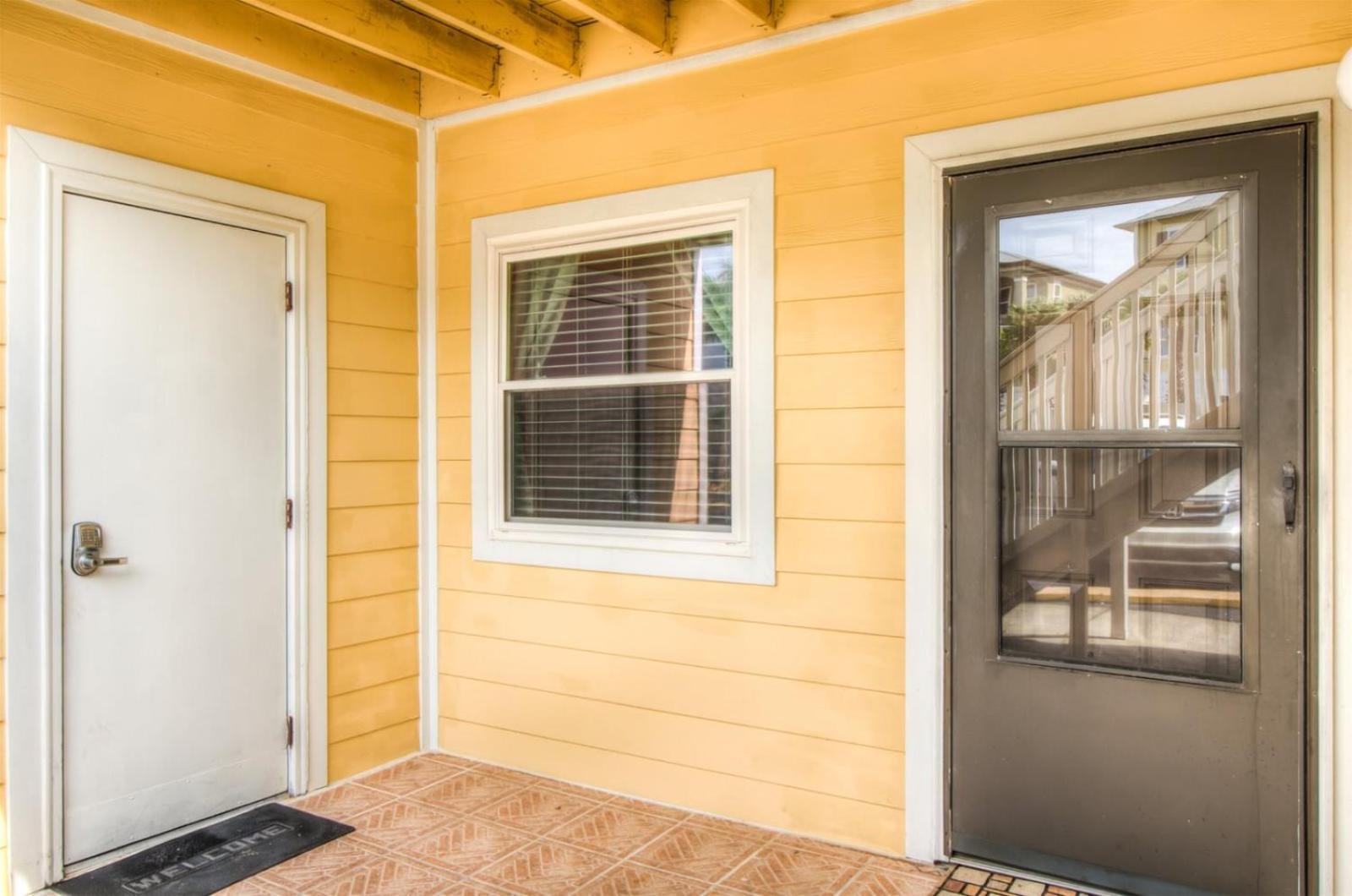10 A, One Bedroom Condo