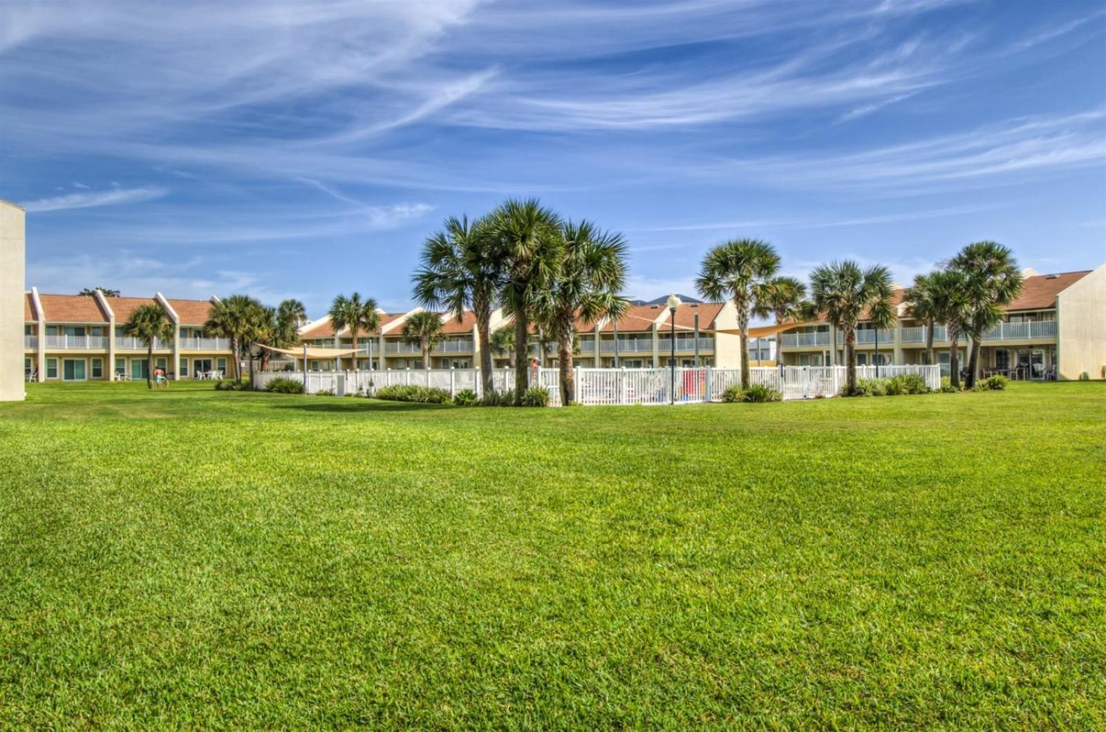 10 A, One Bedroom Condo