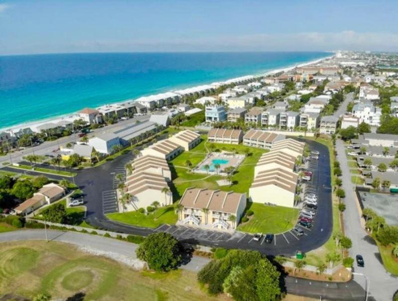 Hotel 9 H Two Bedroom Condo - Image 1