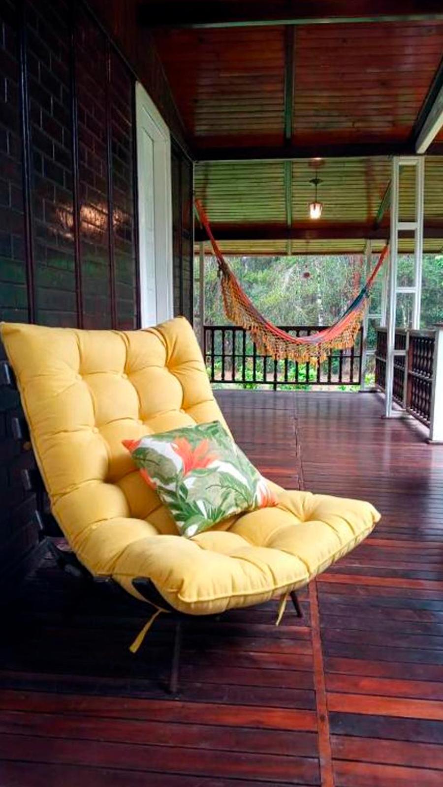 CASA EM CONDOMÍNIO