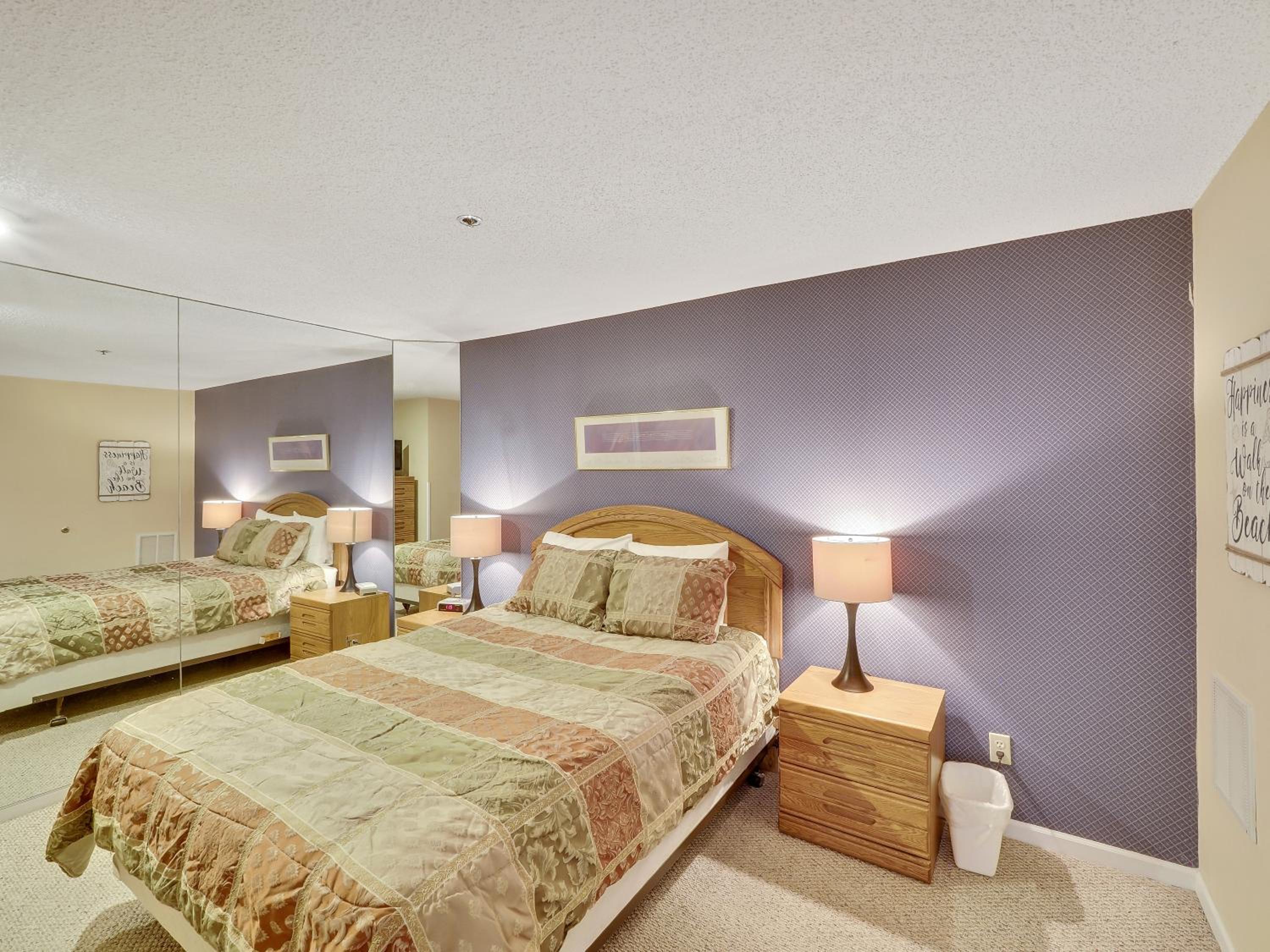 236 Edgewater Inn