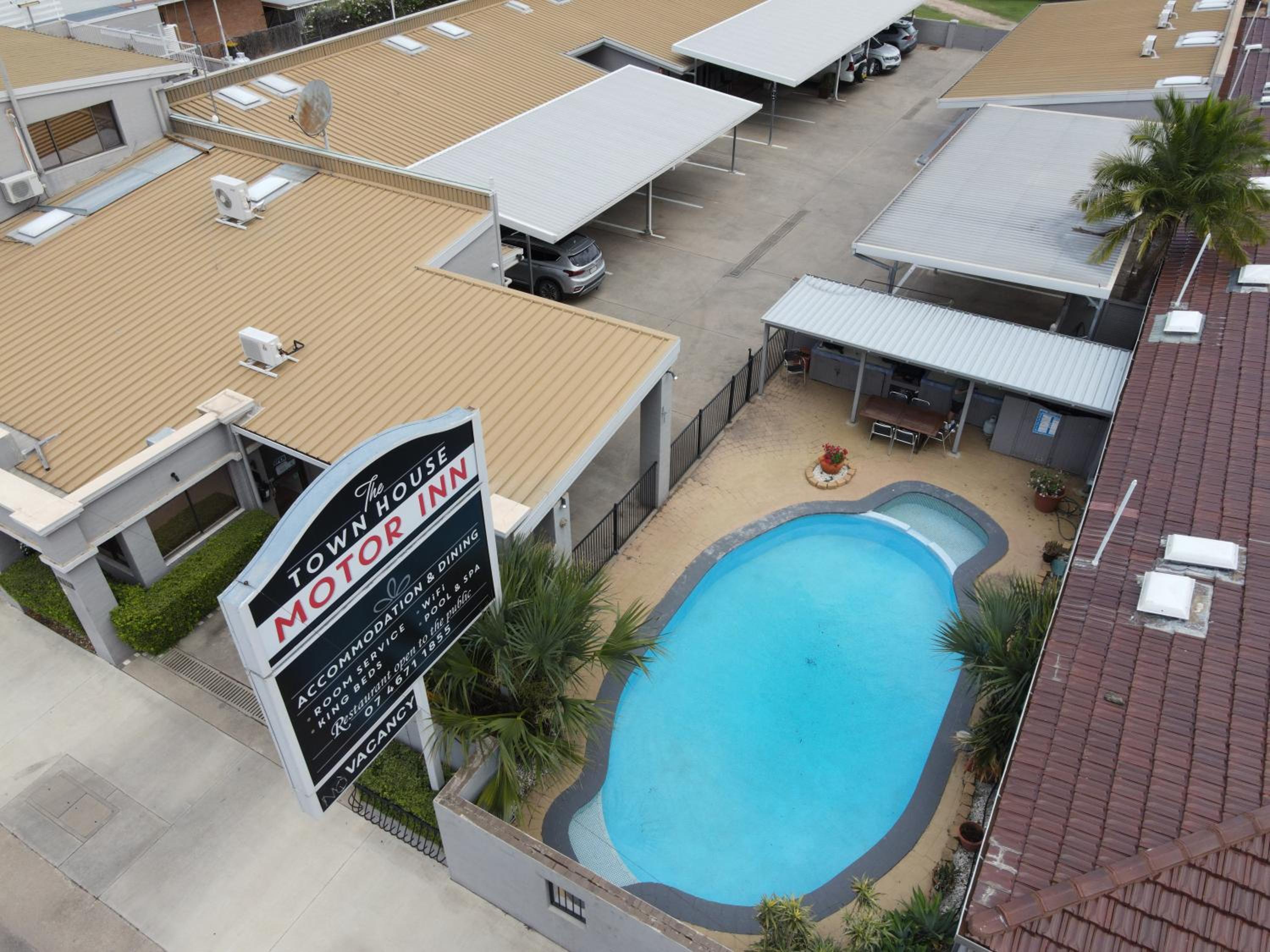 The Town House Motor Inn