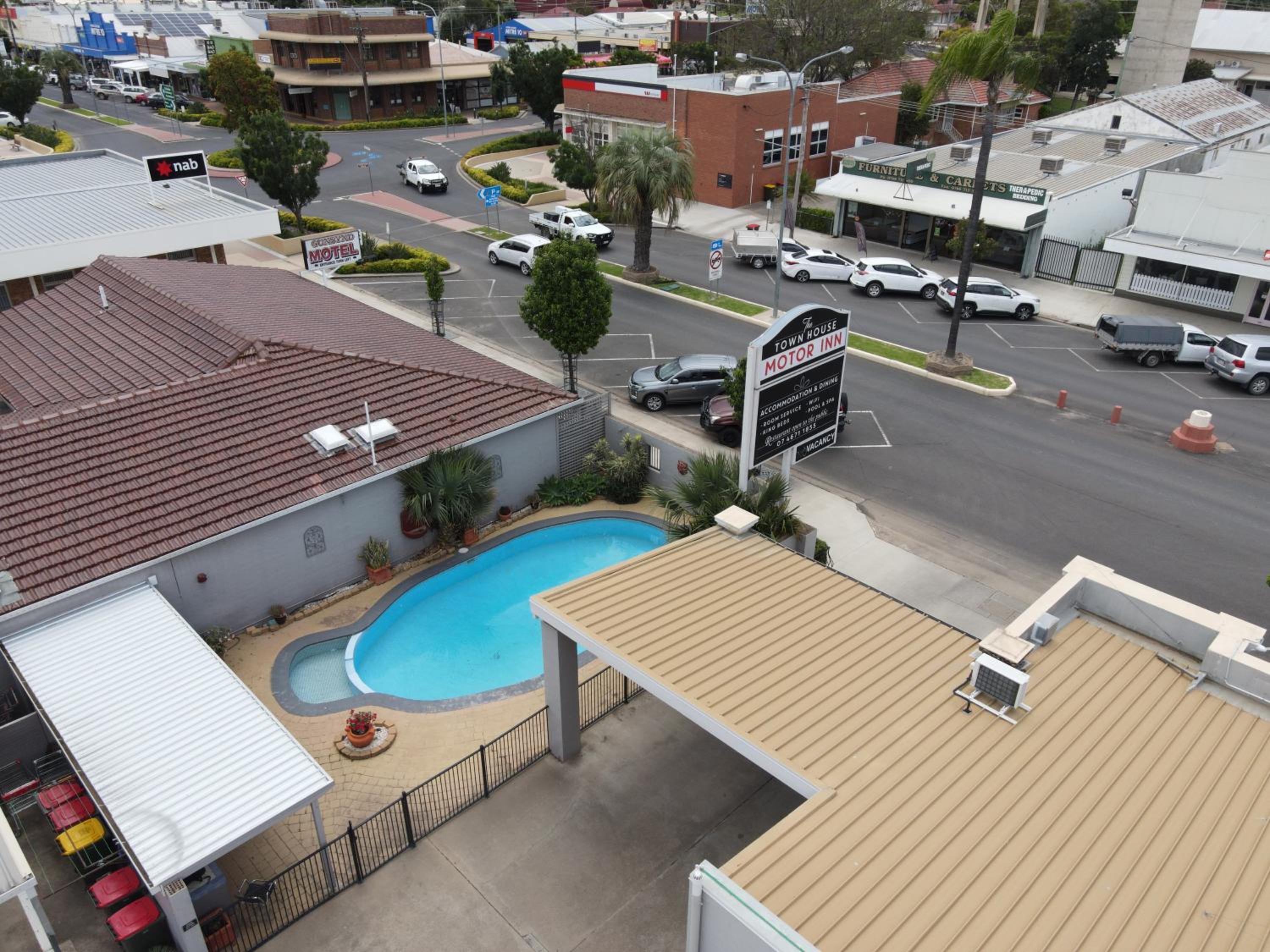 The Town House Motor Inn