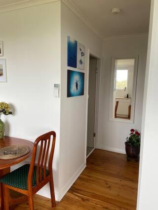 Escape to Jones Beach Kiama - Beachfront unit with direct beach access & views