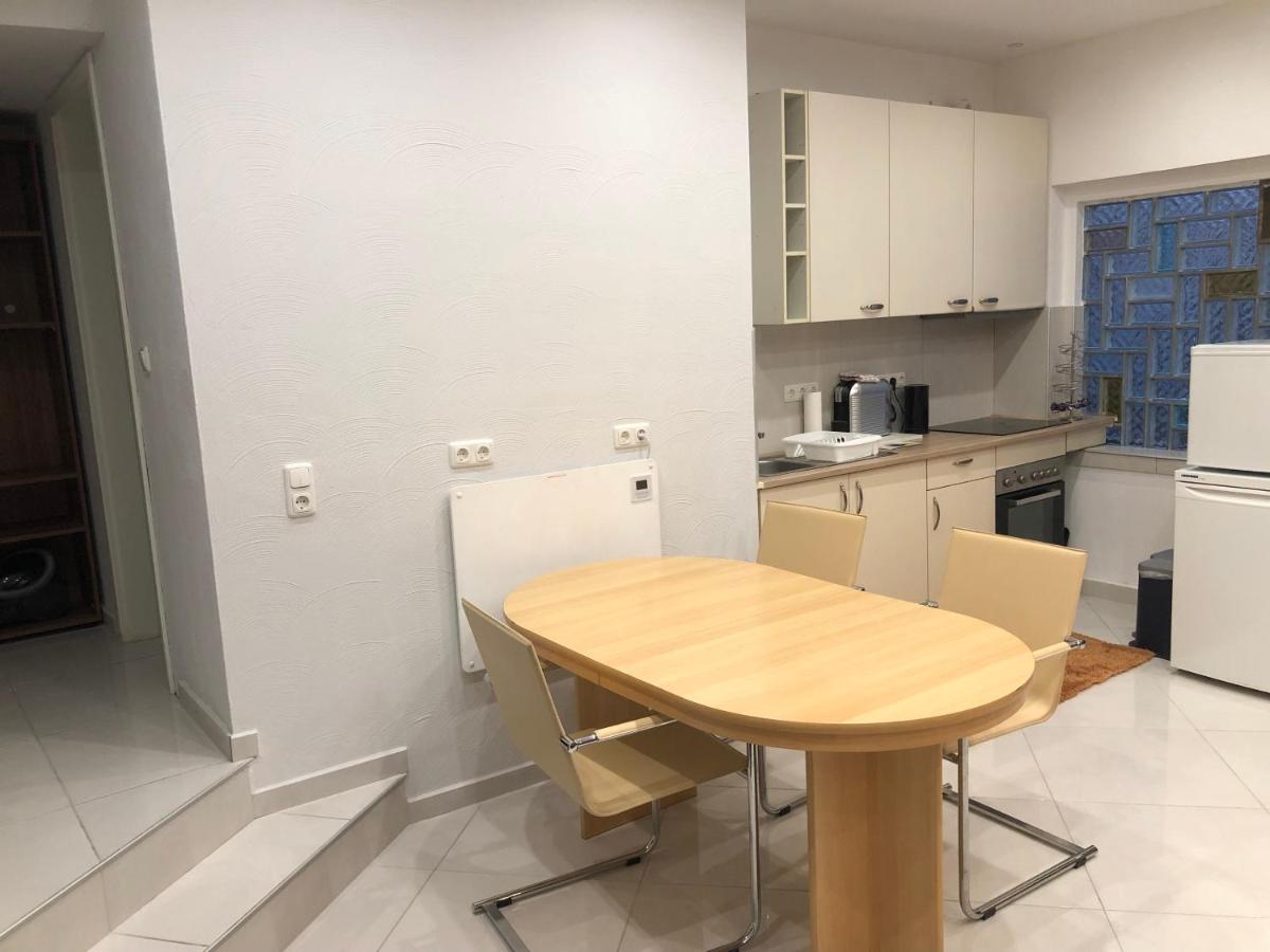 Seven'S Apartments I