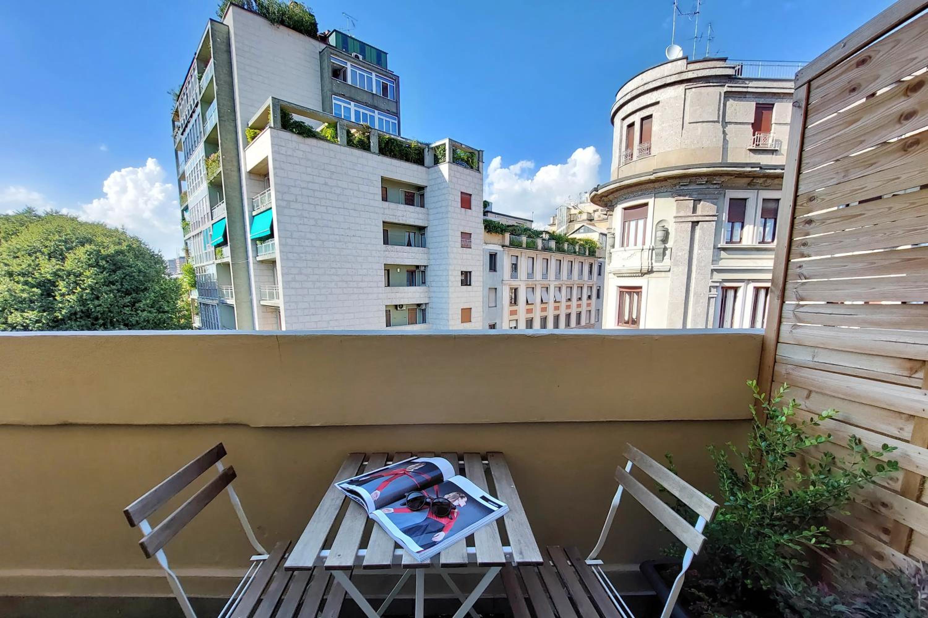 Vico Fashion District