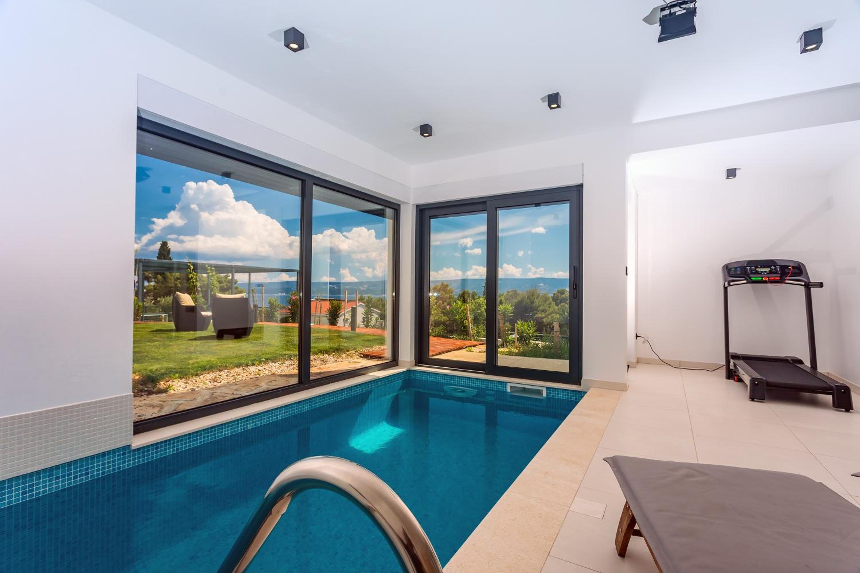 Seaview holiday home Lemona view 3