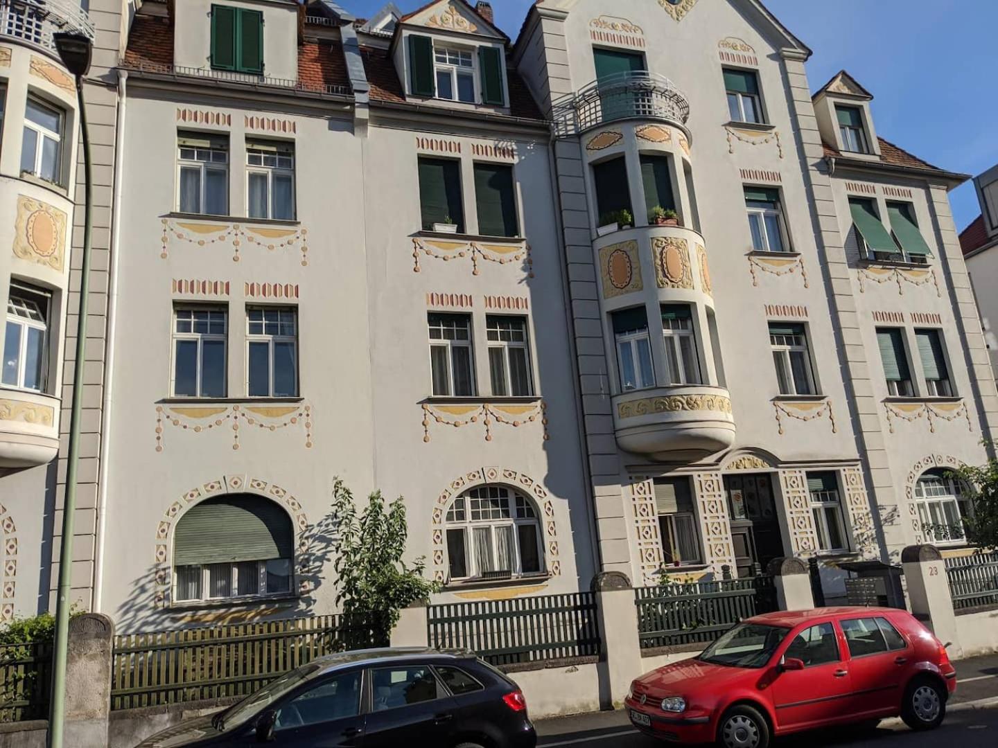 Wohnen am Main - gemütlicher Altbau, zentral