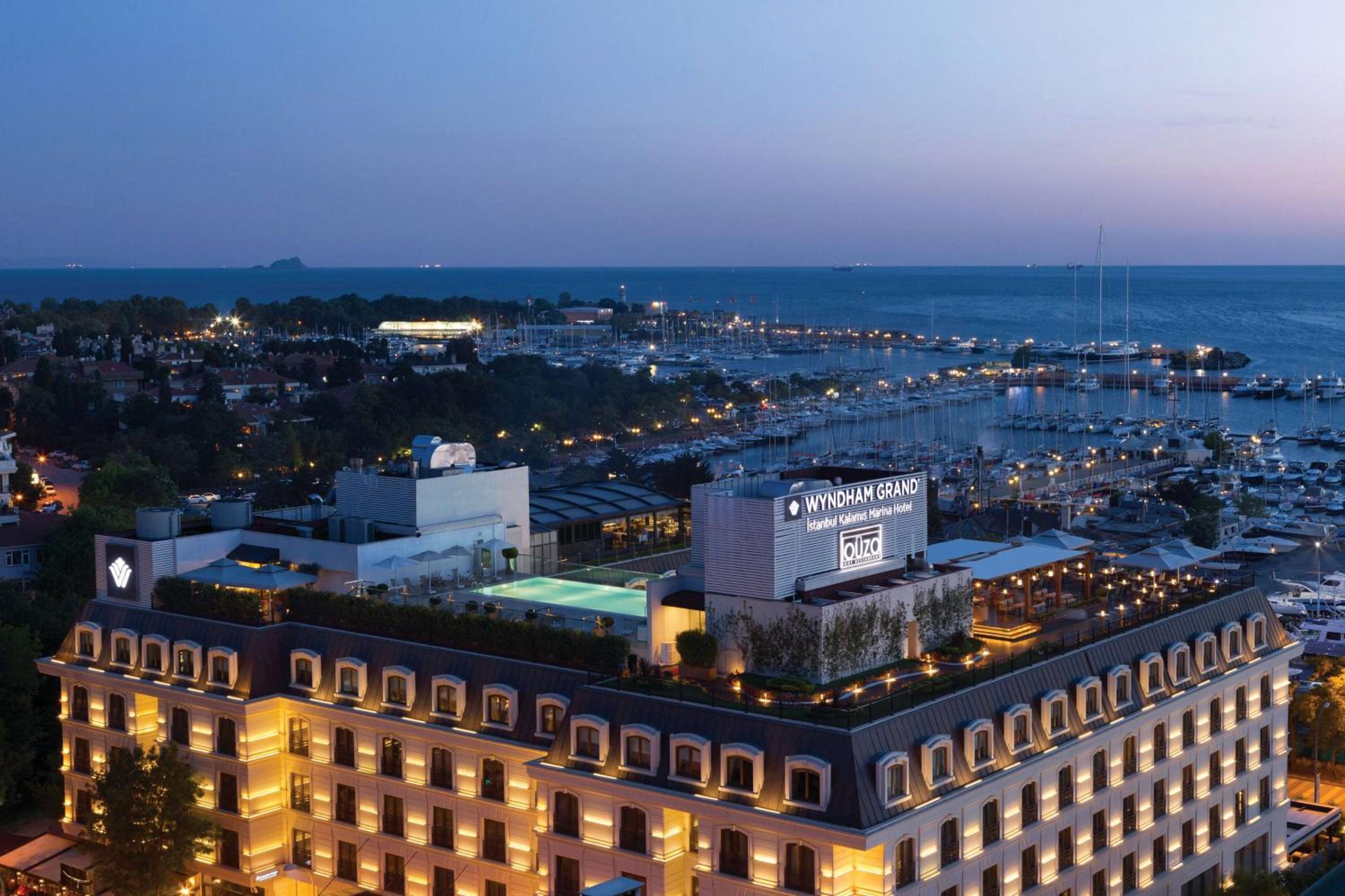 Wyndham Grand Istanbul Kalamış Marina Hotel - Image 209