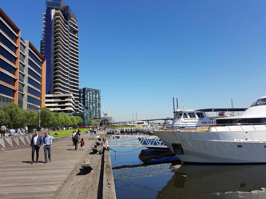 Melbourne Docklands Riverside Views