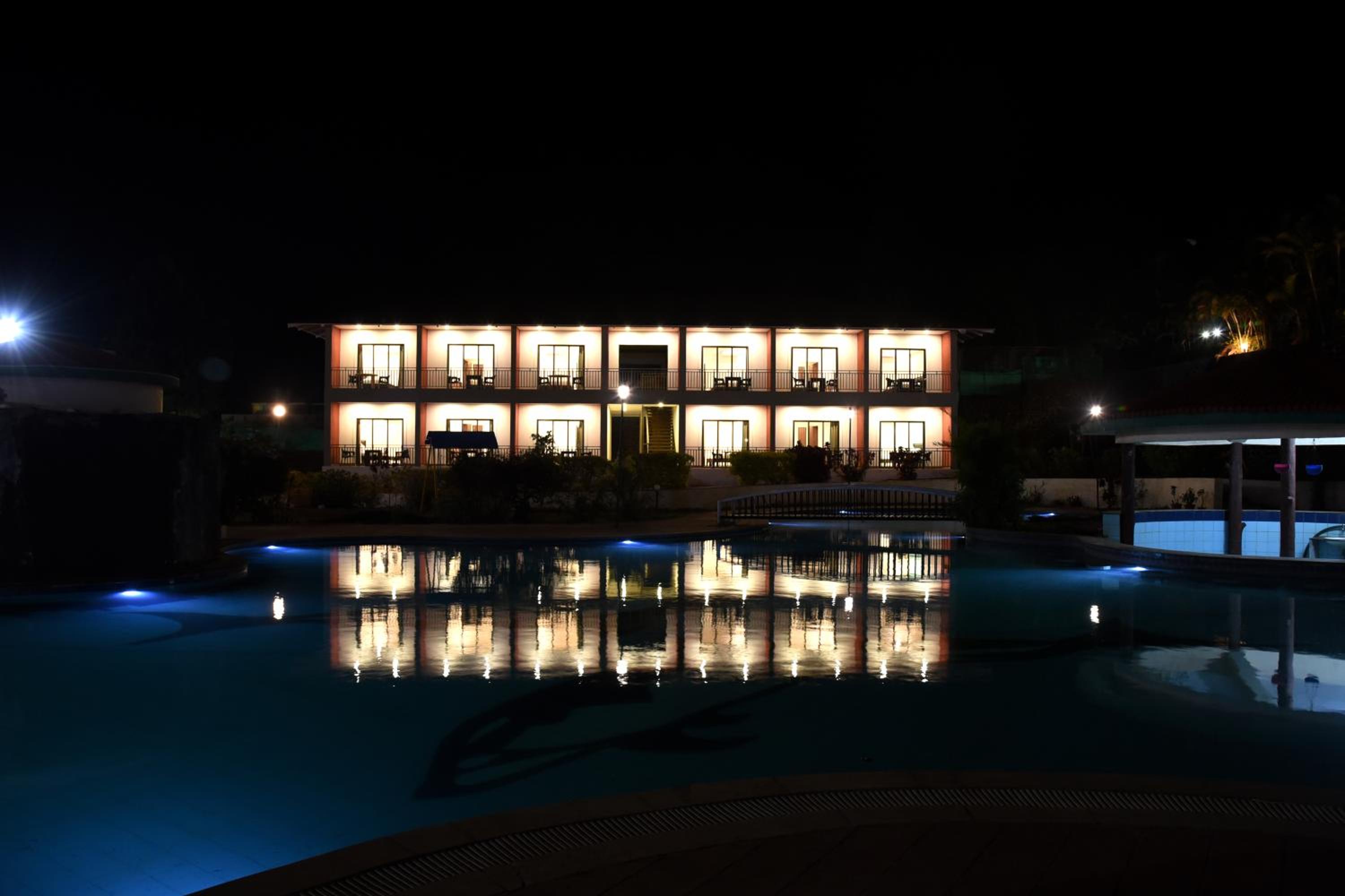 Blue Country Resort