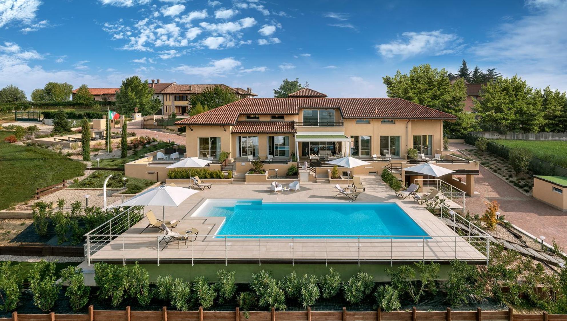 Villa Cristina Suite view 3