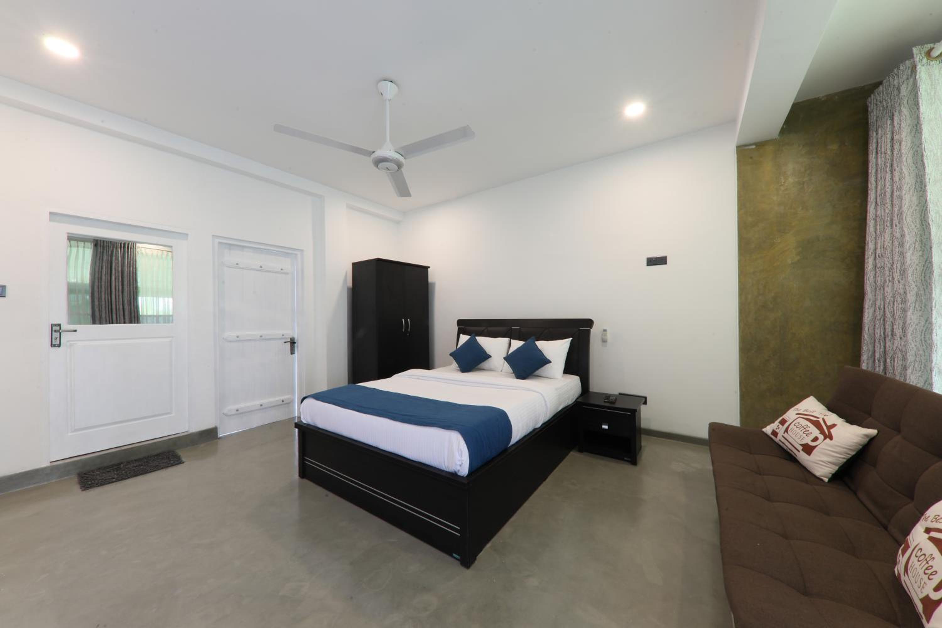 Villa cork
