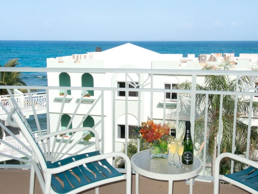 Oyster Bay Beach Resort - Photo 33
