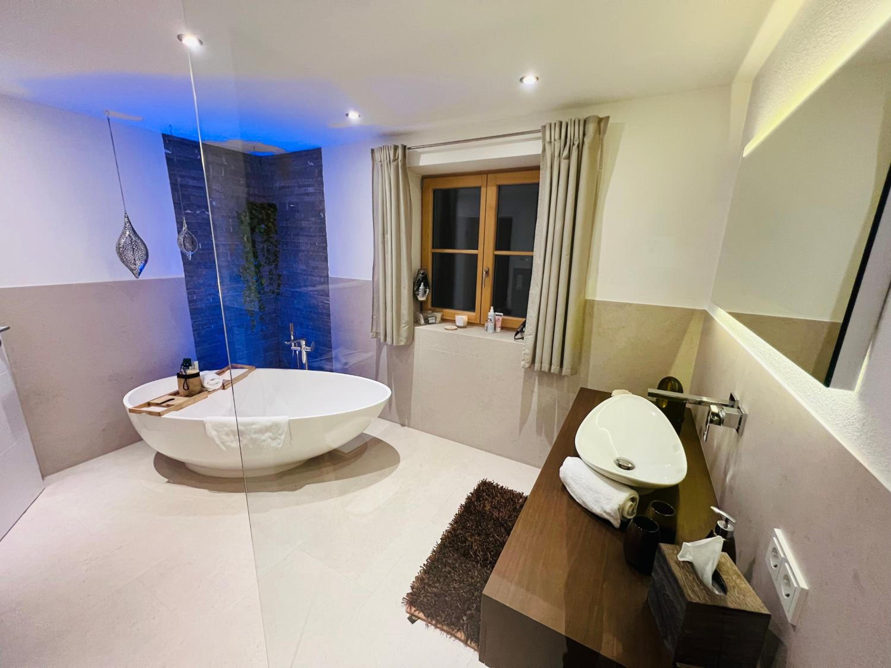 Hofwies-Exklusiv - Privates Luxus-Boutique Ferienhaus 8 Pax