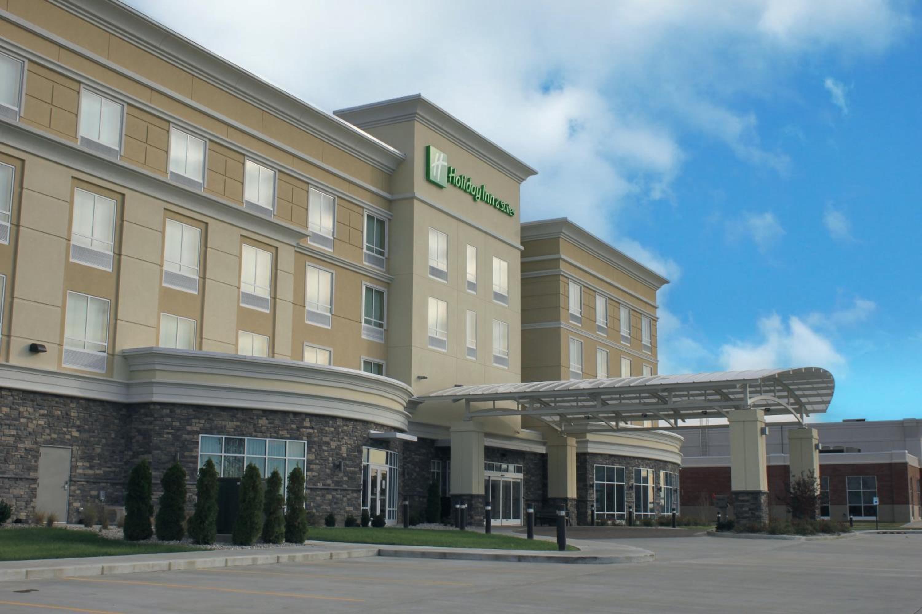 Hotel Holiday Inn & Suites - Hopkinsville - Convention Ctr, an IHG Hotel - Image 1