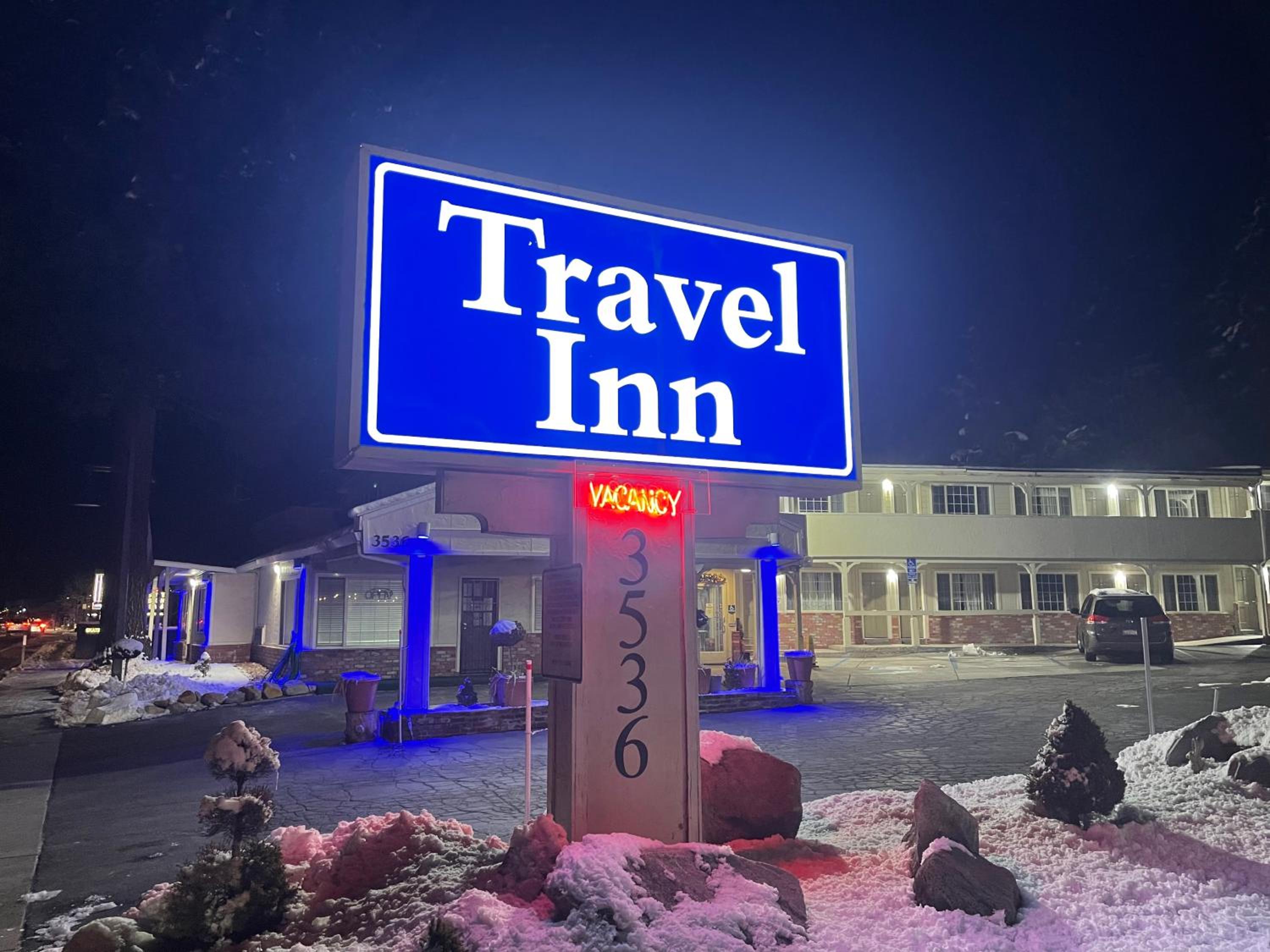 Hotel Travel Inn - Image 1