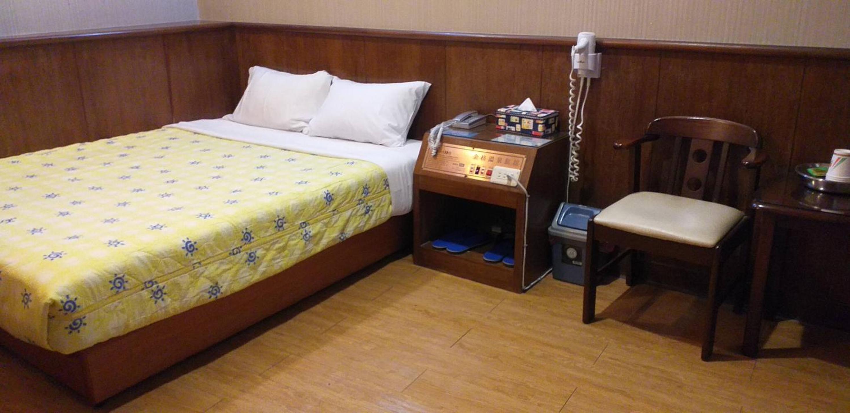 Jin Ge hot spring Hotel view 5