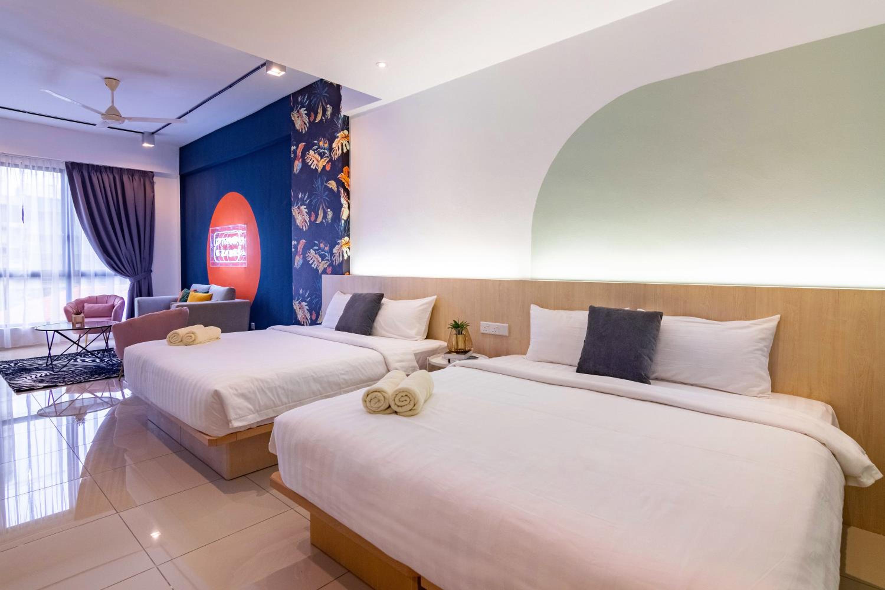 Scott Signature Suites by ALV photo 5