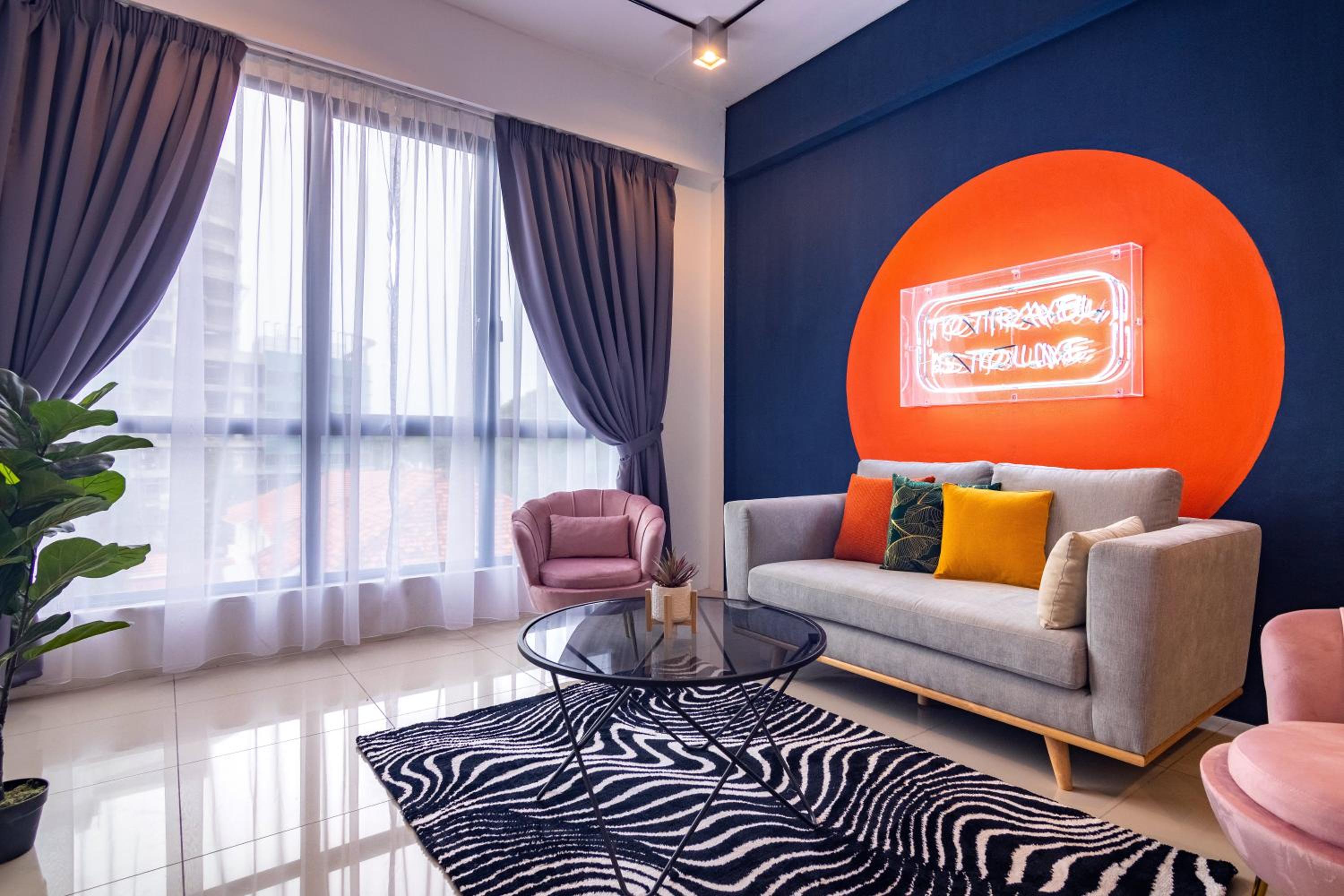 Scott Signature Suites by ALV photo 2