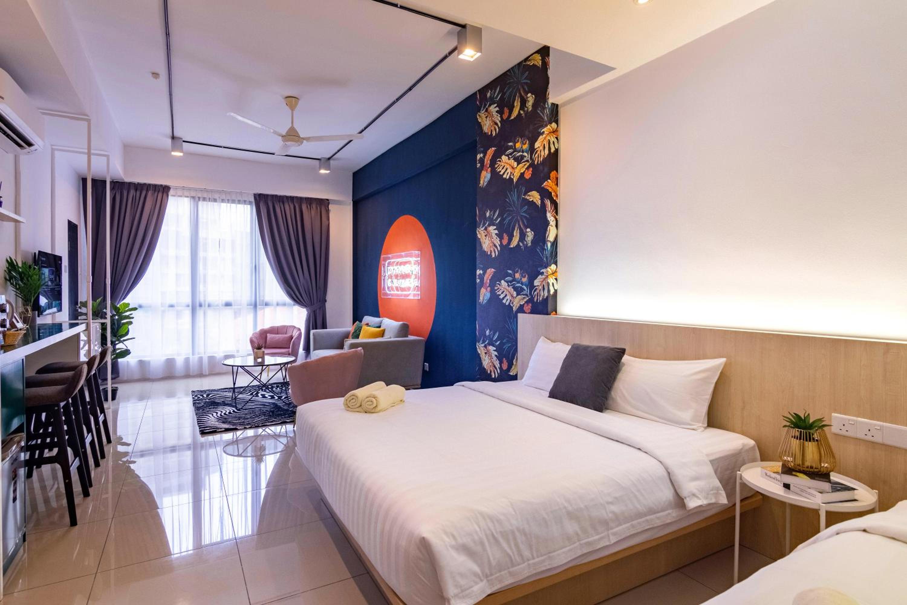 Scott Signature Suites by ALV photo 4