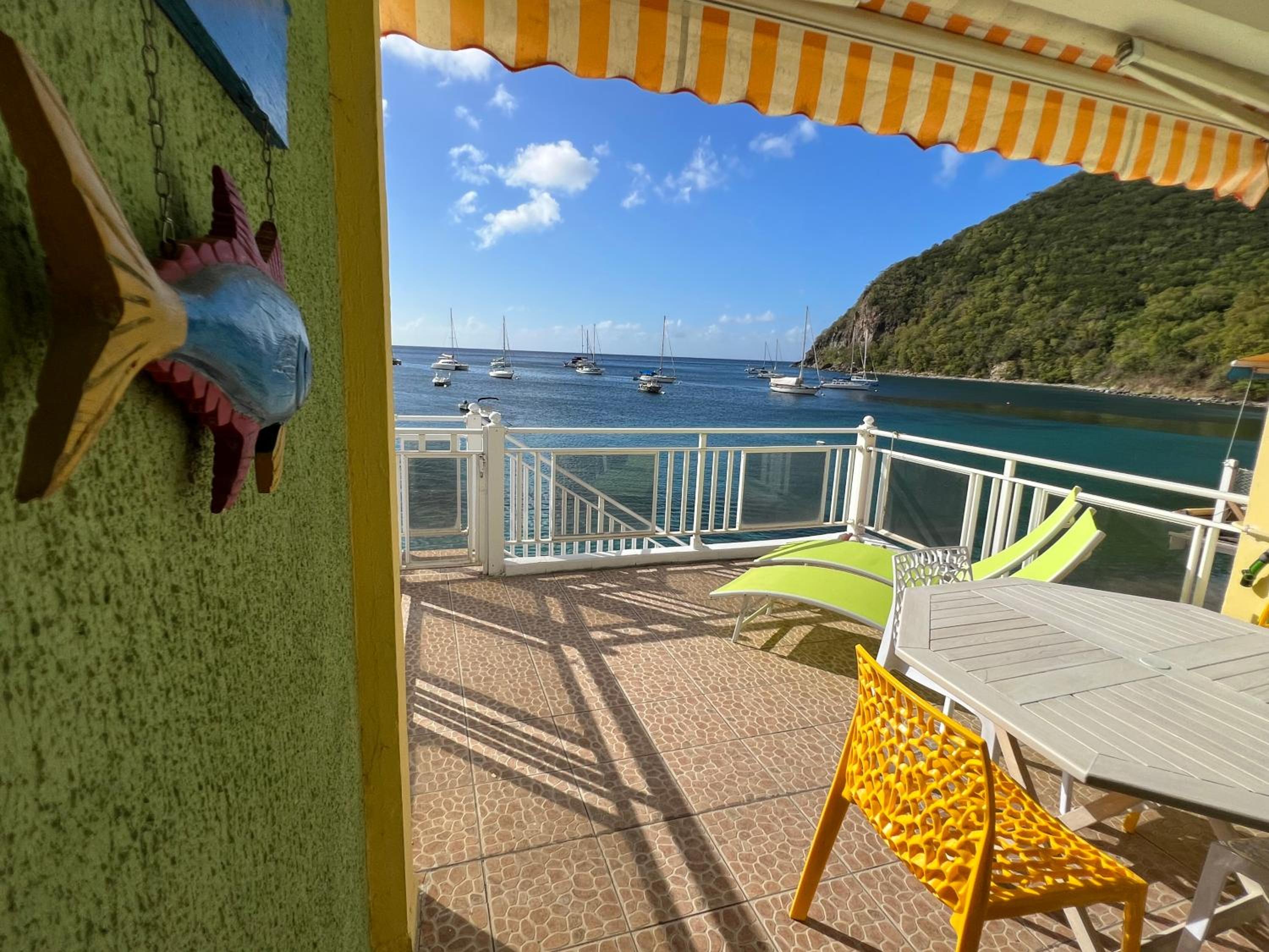 Ti Cabanon. Appartement vue mer à Deshaies. view 3