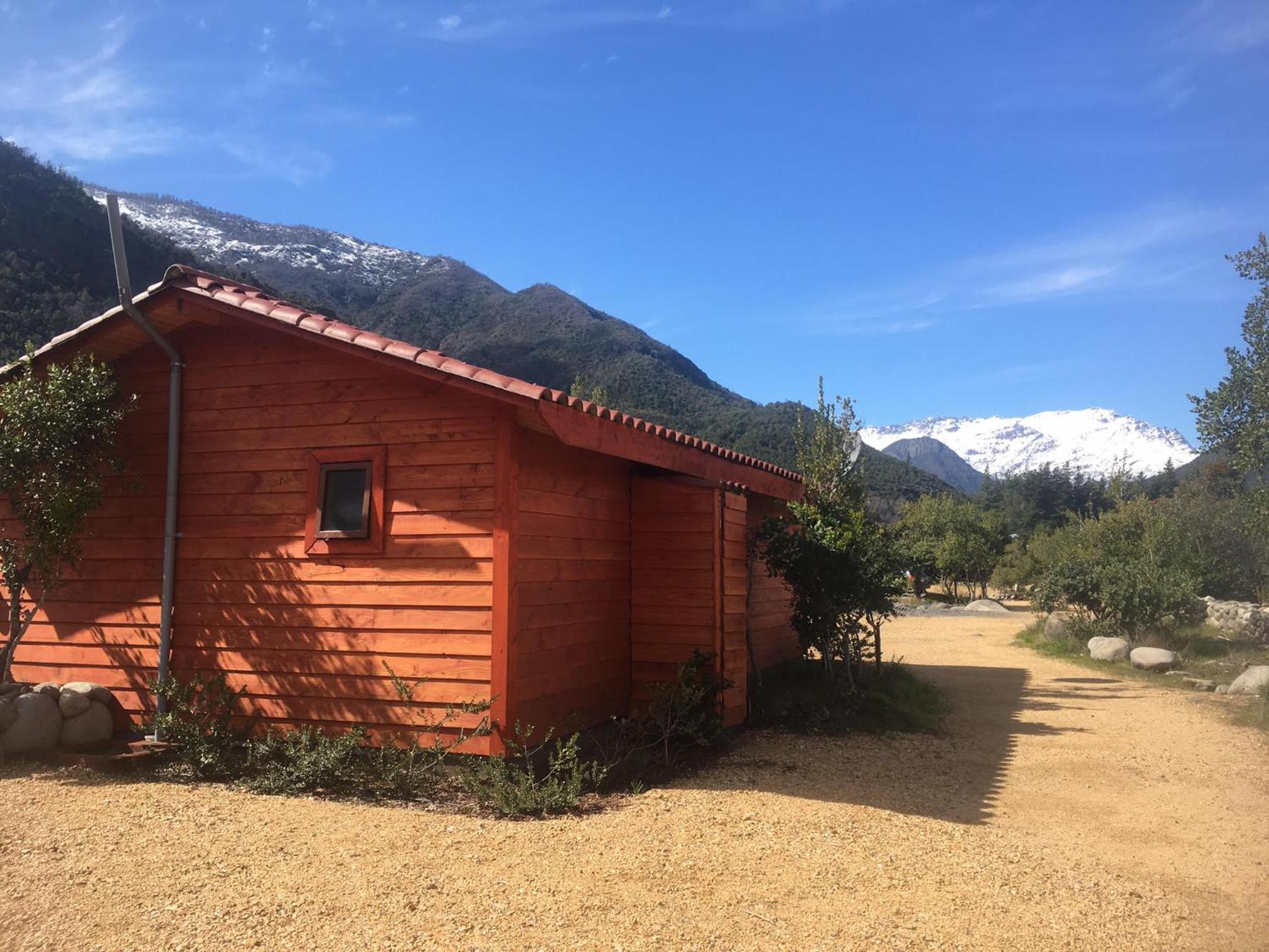Los Quenes River Lodge