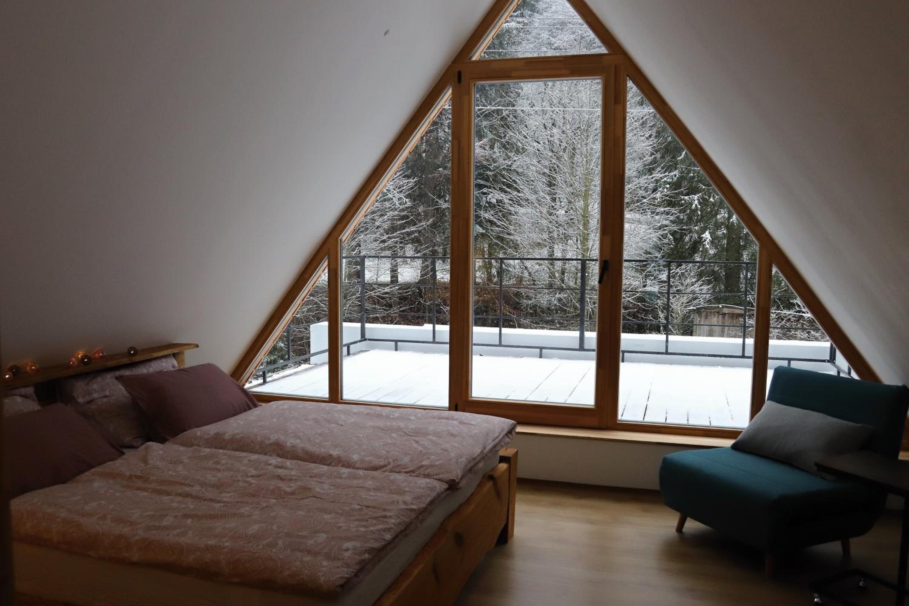 Pod Beskydem, Velké Karlovice