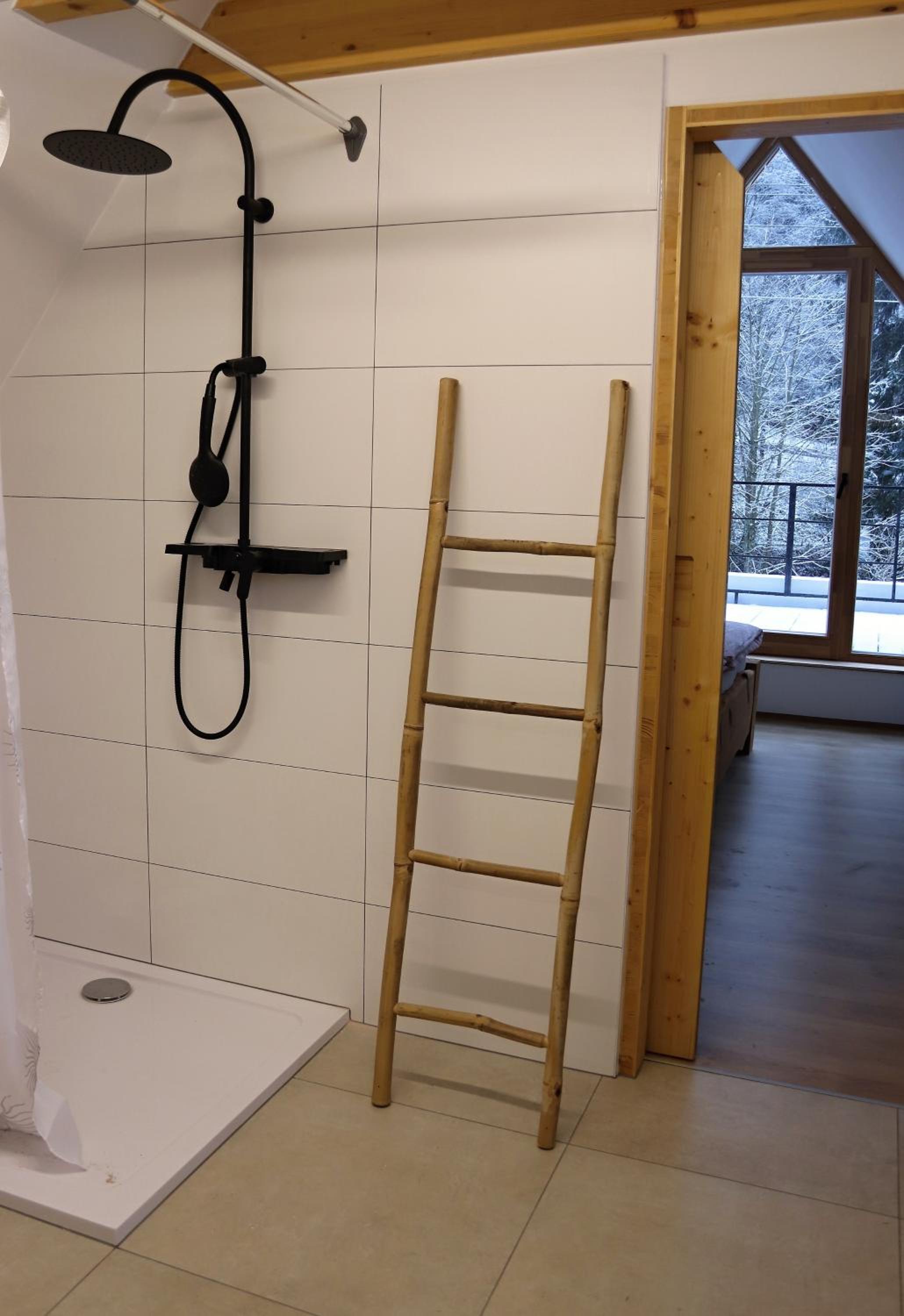 Pod Beskydem, Velké Karlovice