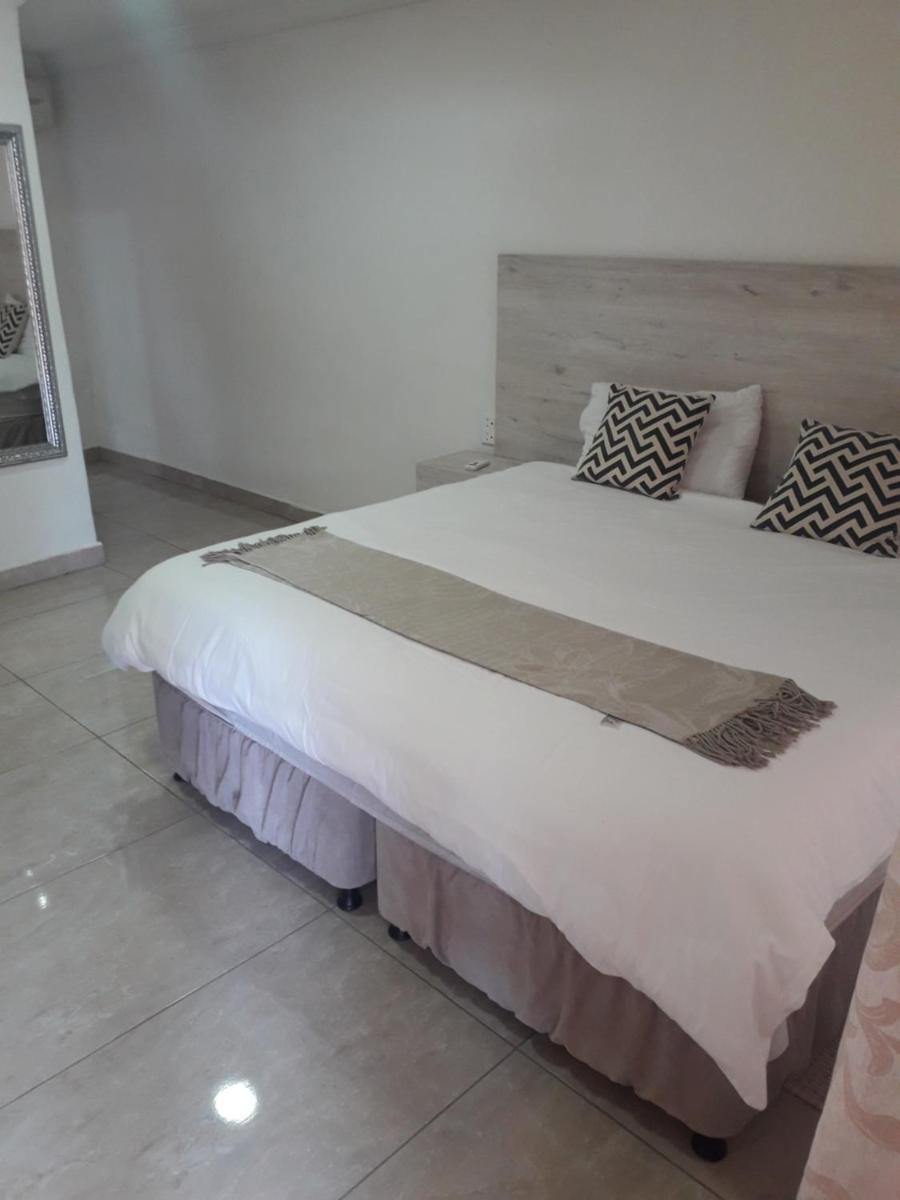 Xpress Bush Lodge view 2