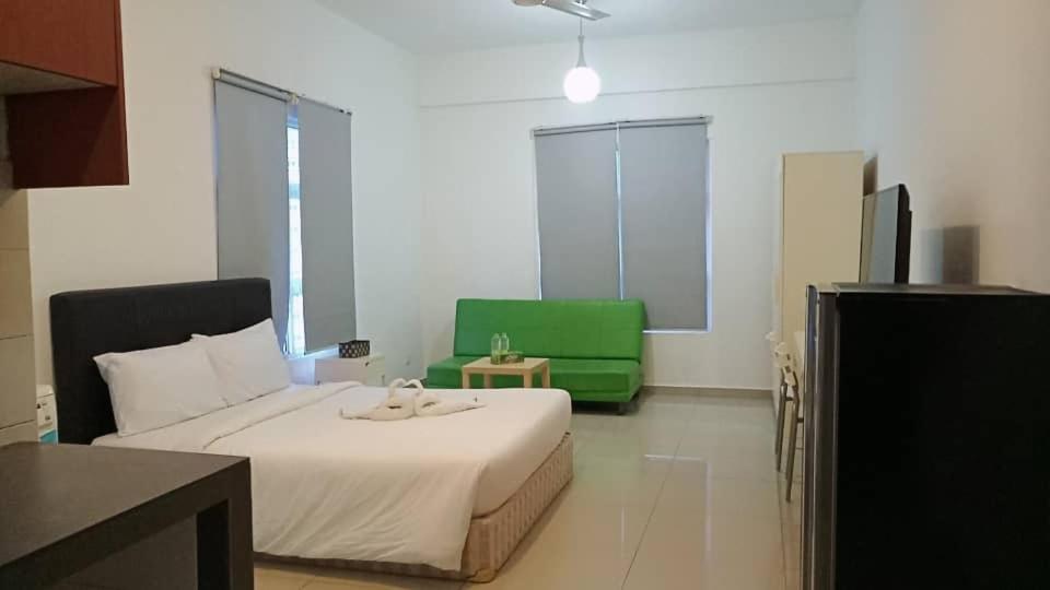 Maytower Service Suite - Masjid India