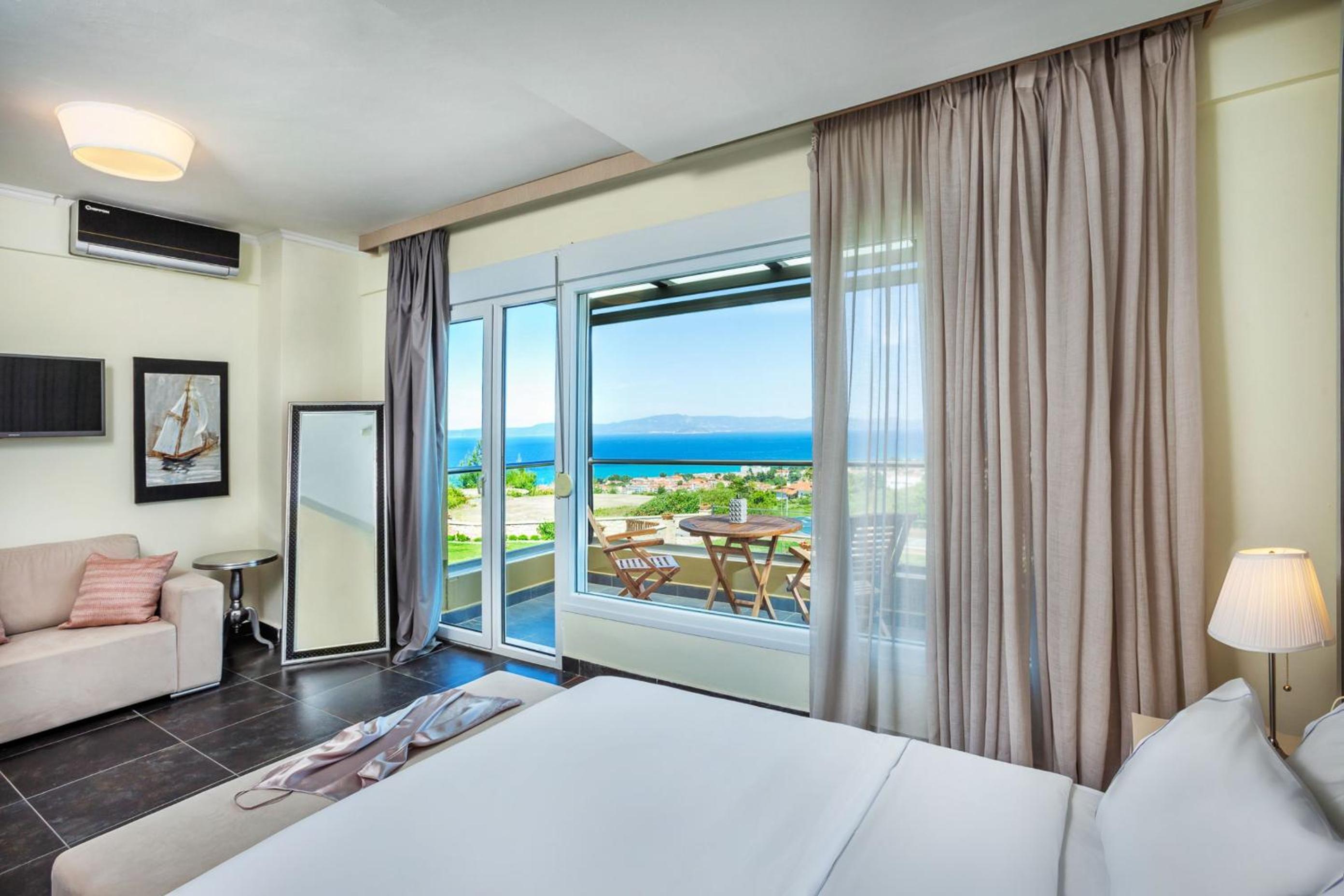 Sunny Villa Grande