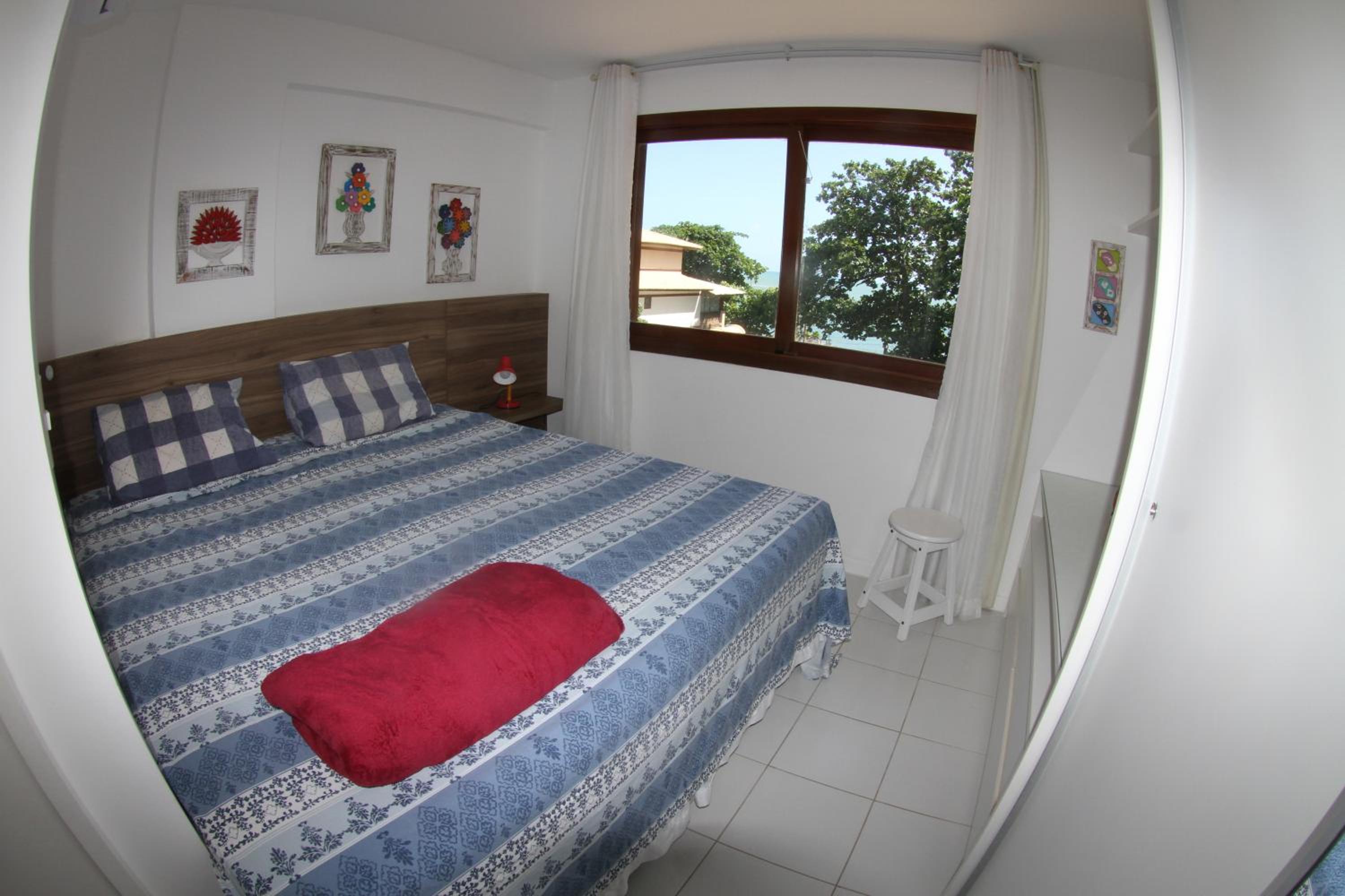 Duplex na Praia do Forte de frente para o mar!
