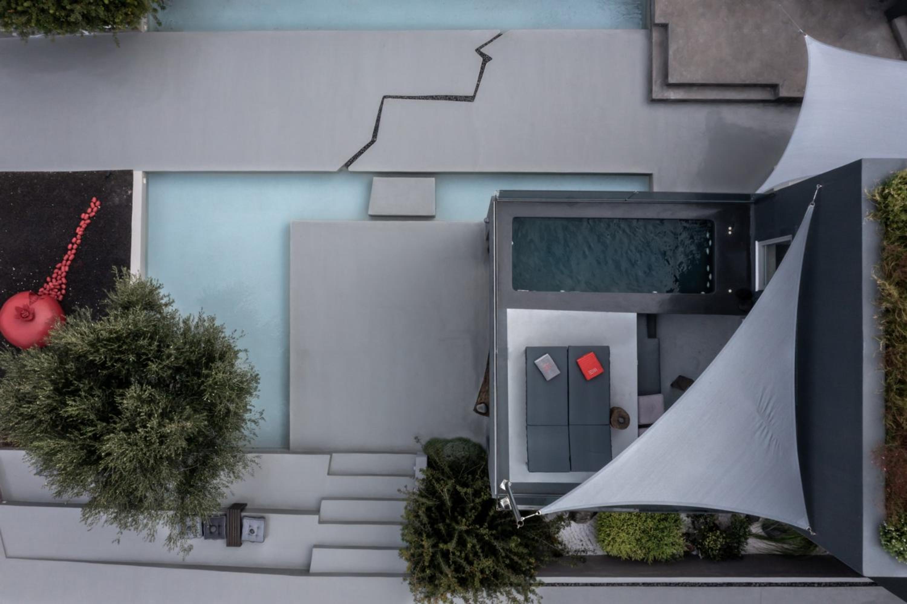 West East Suites photo 3