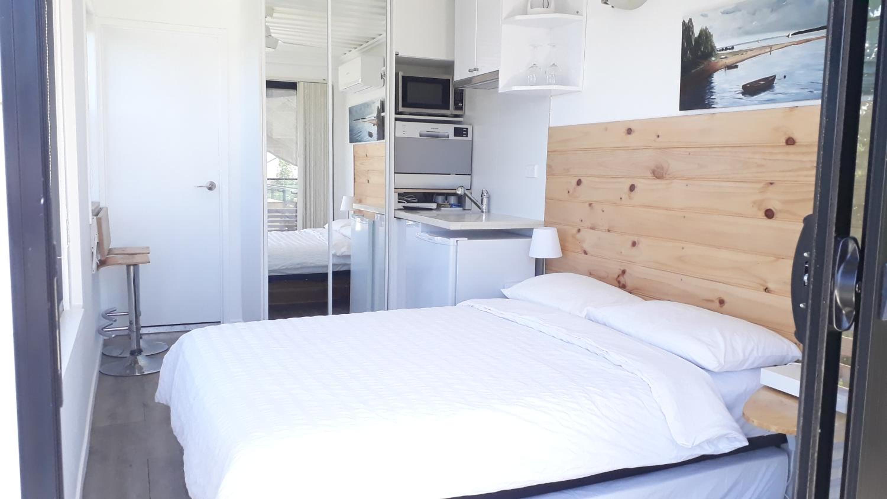 Brisbane Vacations - The Sky House by the bay - Property Image 32