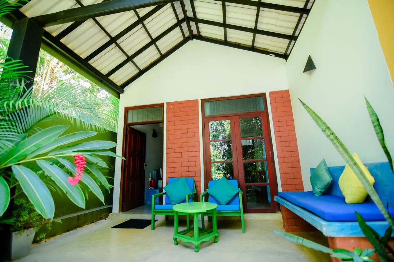 Randoni Villa