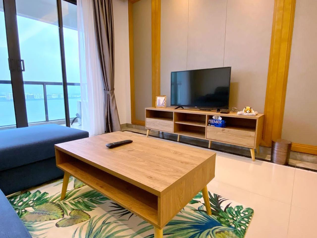 R&F Princess Cove JB Apartment Suites By SC Homestay
