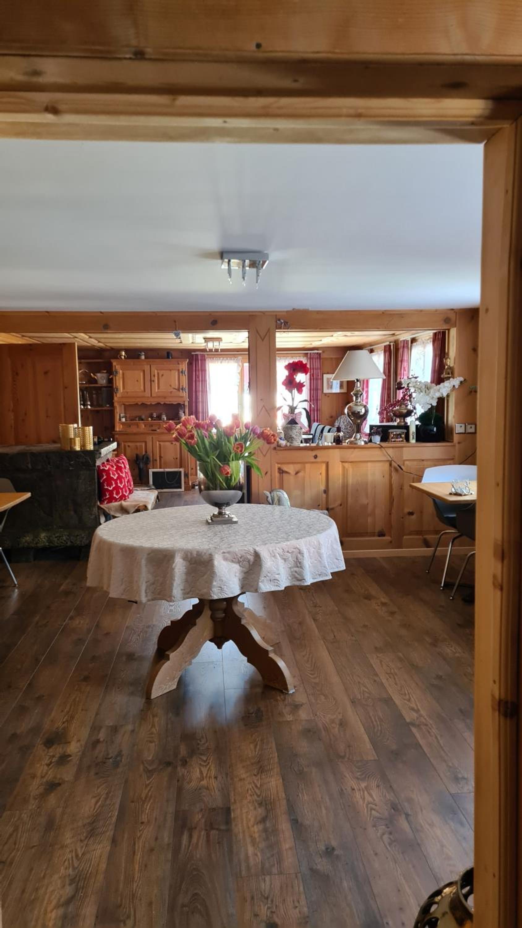 Chesa Prema Bed & Breakfast - Restaurant