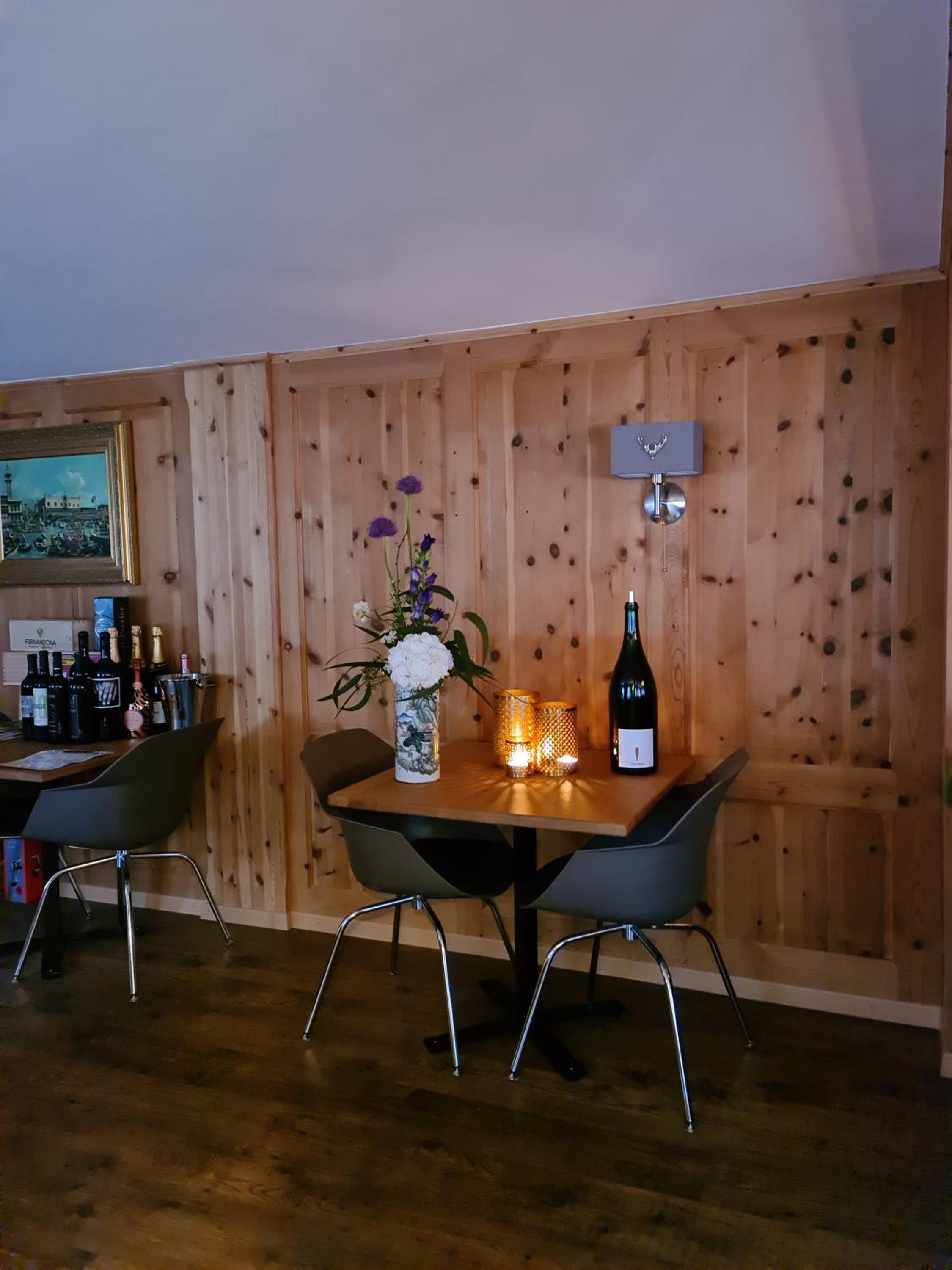 Chesa Prema Bed & Breakfast - Restaurant