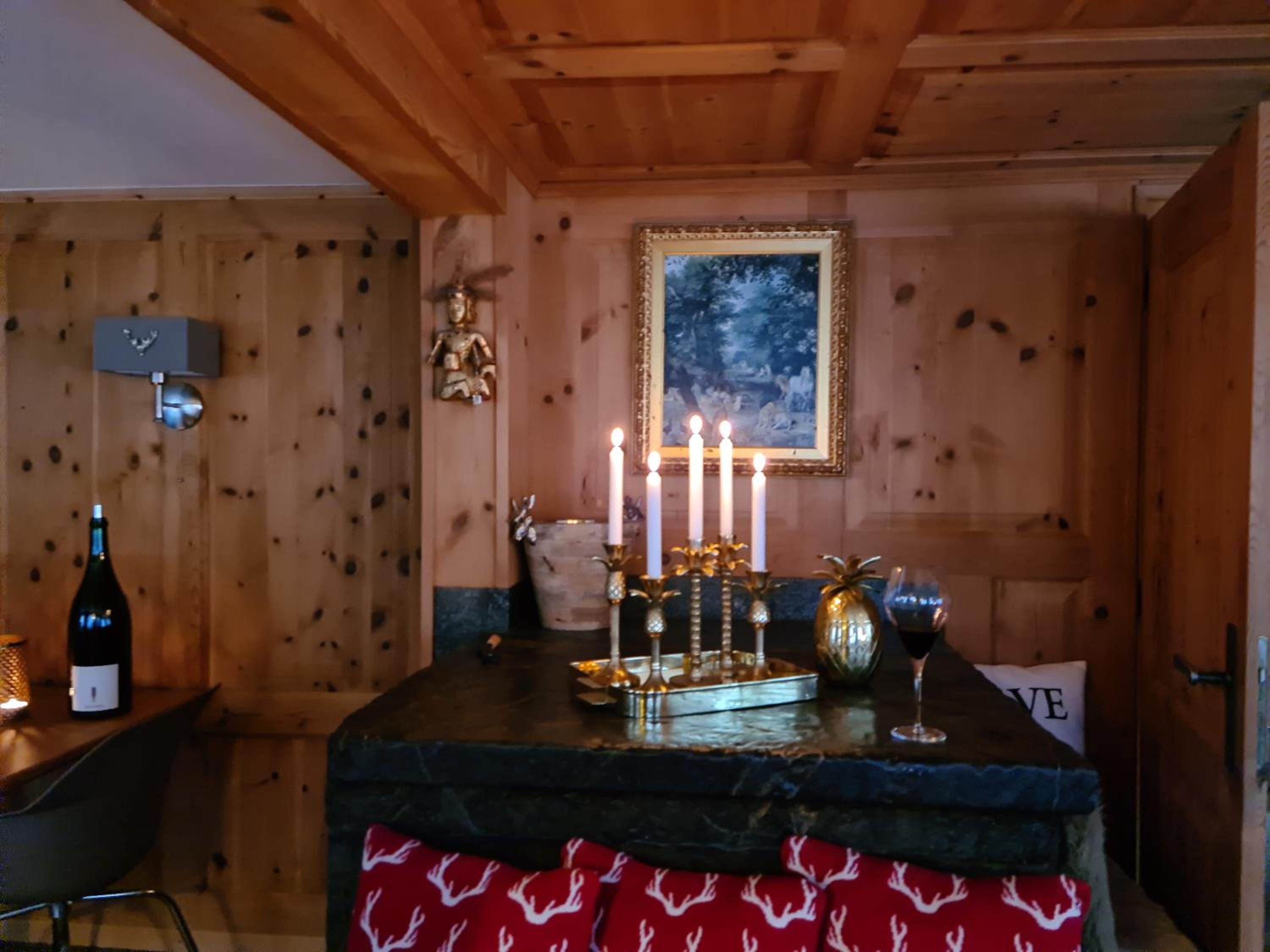 Chesa Prema Bed & Breakfast - Restaurant