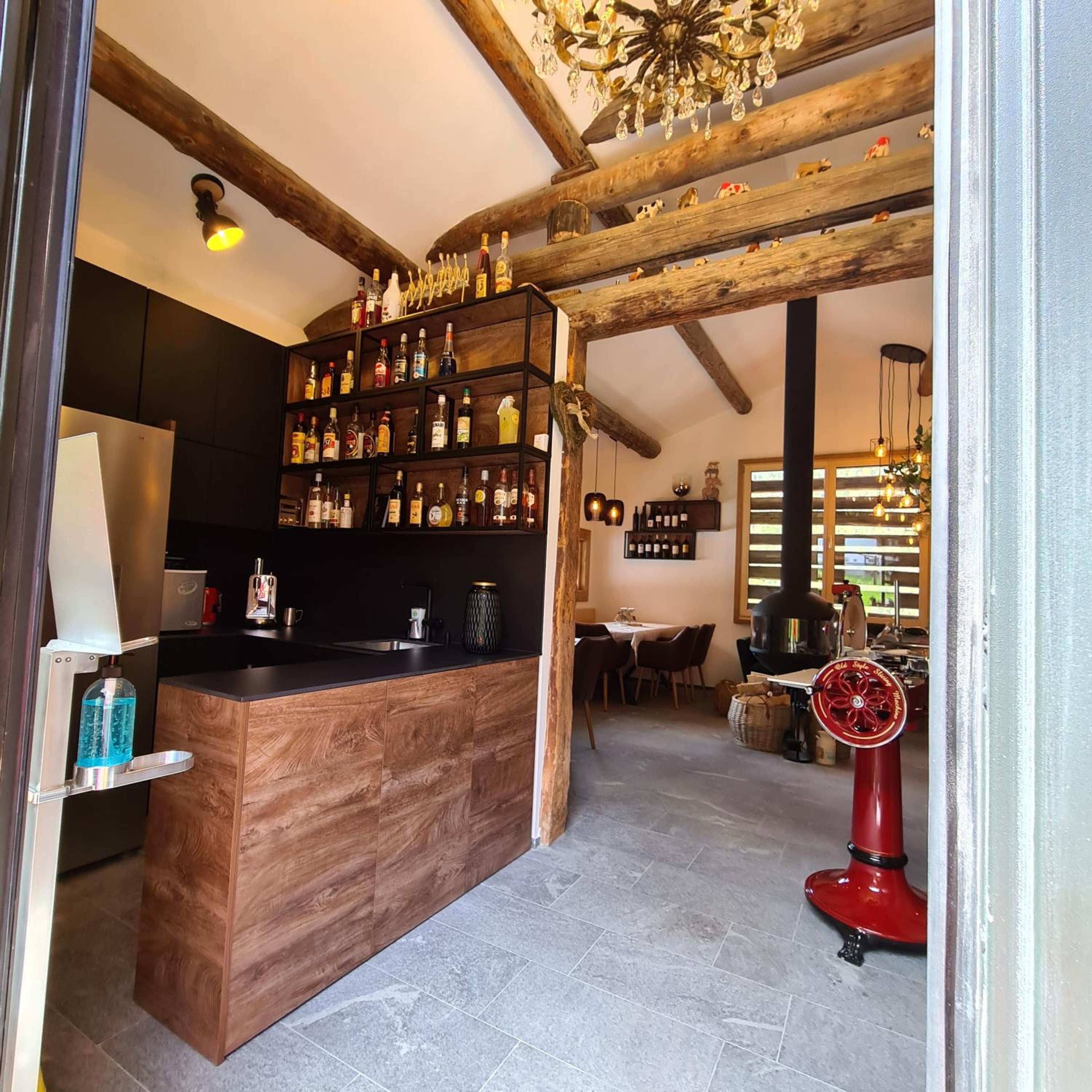 Chesa Prema Bed & Breakfast - Restaurant
