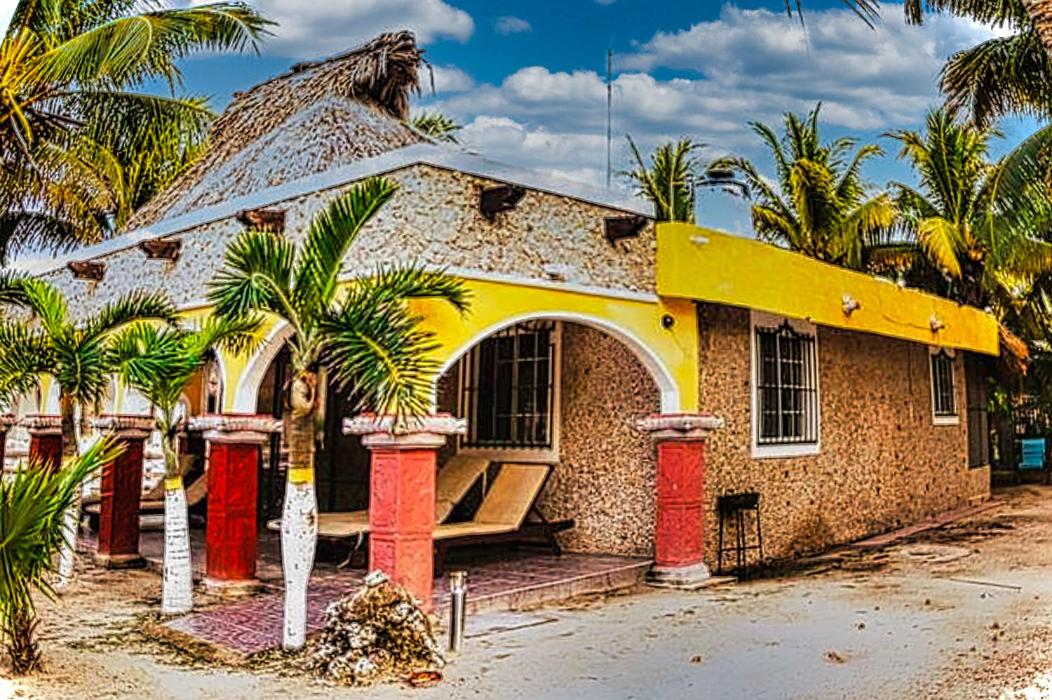 Hacienda Antigua Villa, 50m from sandy Beach view 4