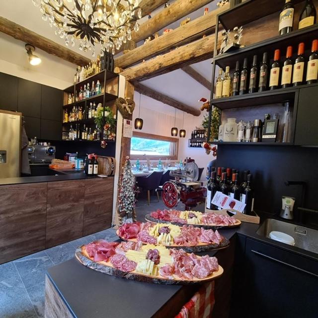 Chesa Prema Bed & Breakfast - Restaurant