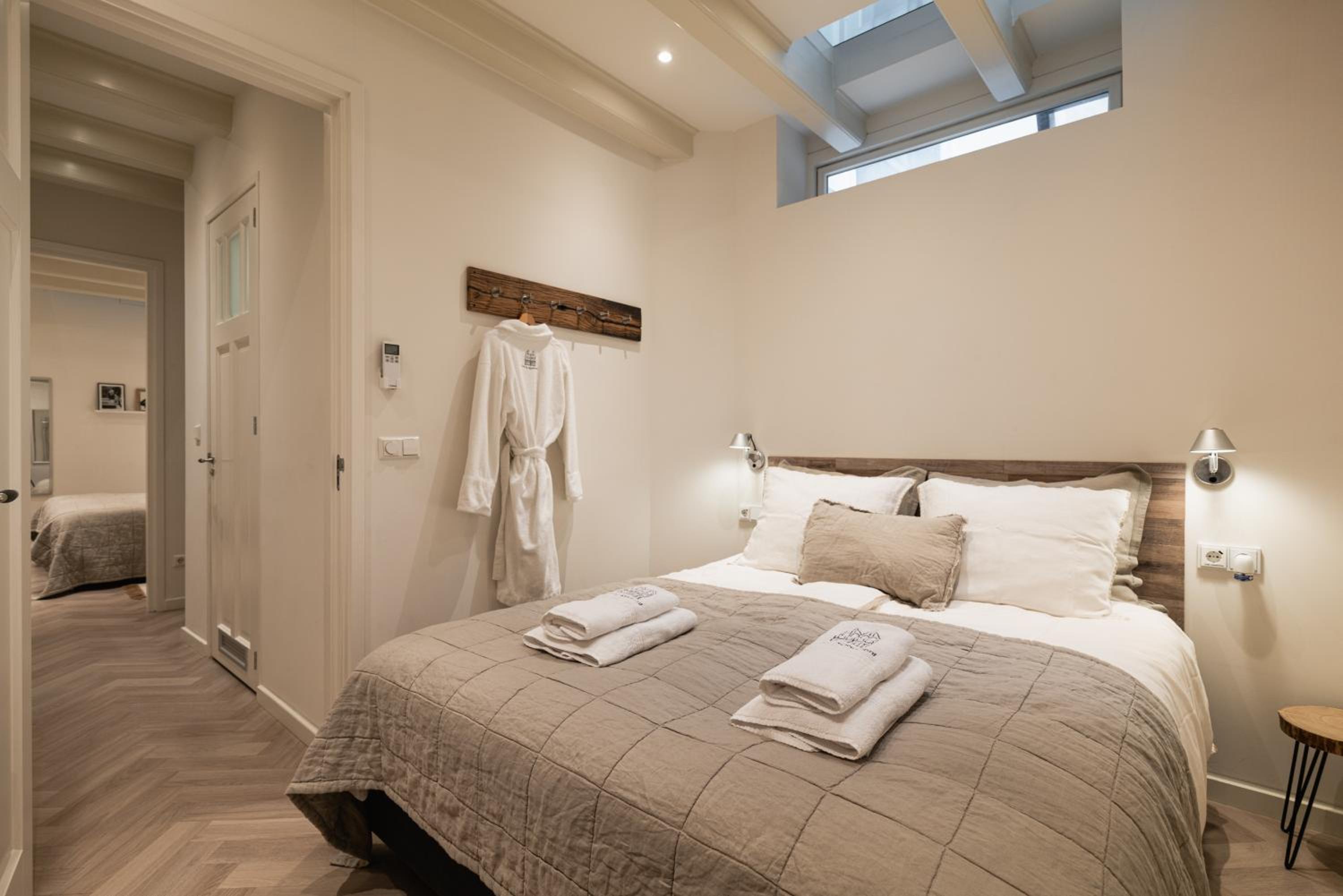 Leidse Square 5 star Luxury Apartment